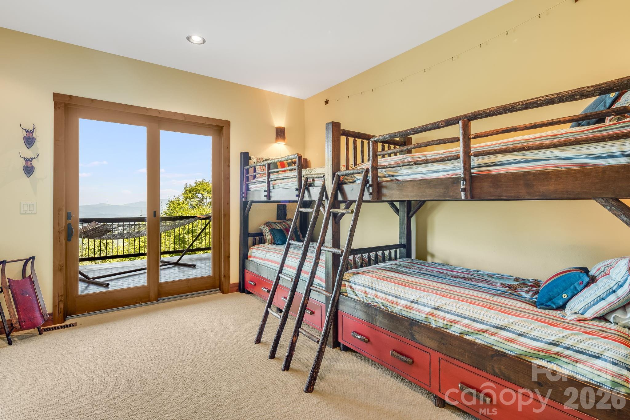 817 Running Cedar Lane Unit: 32