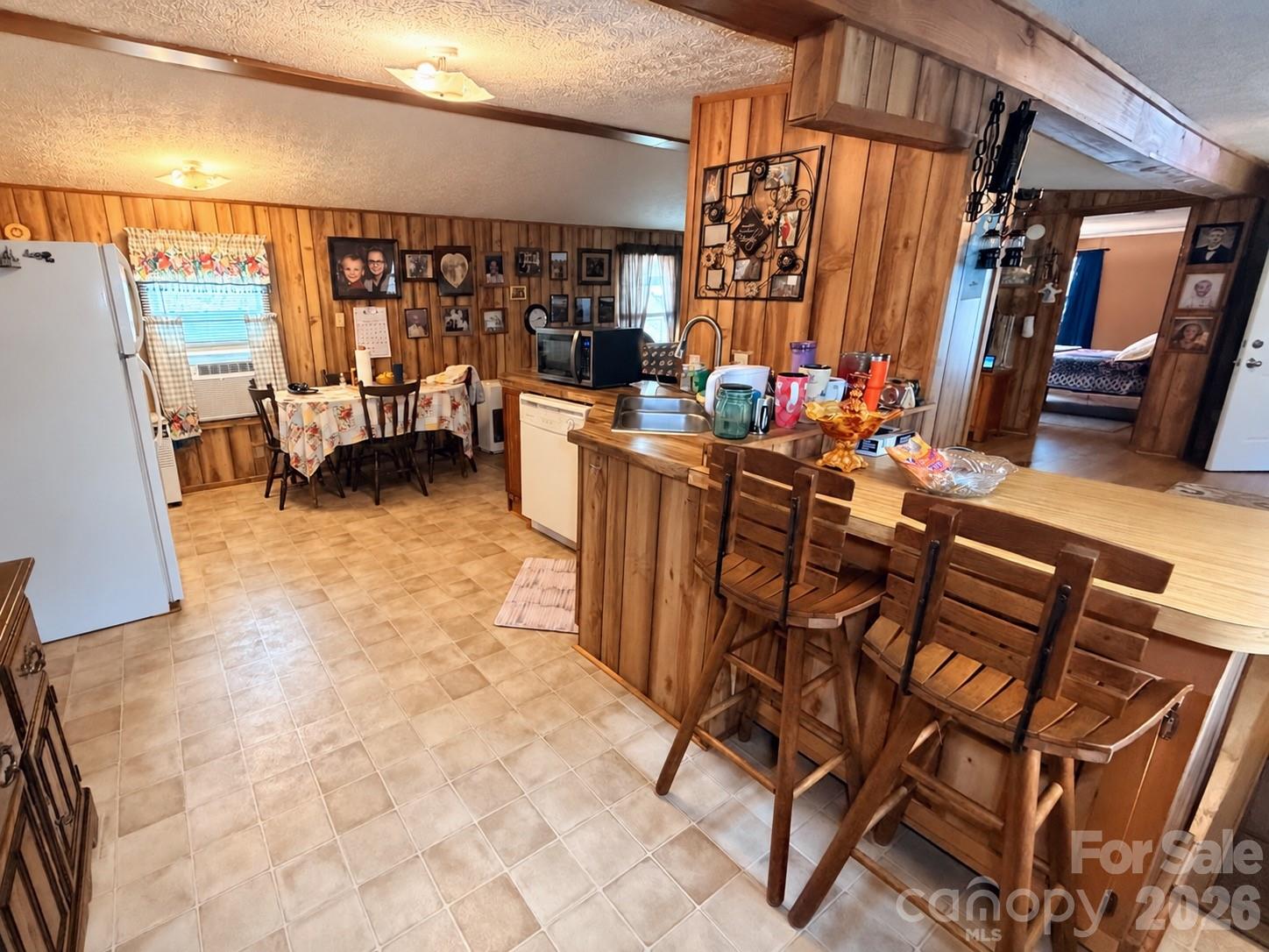 139 N Ridge Drive