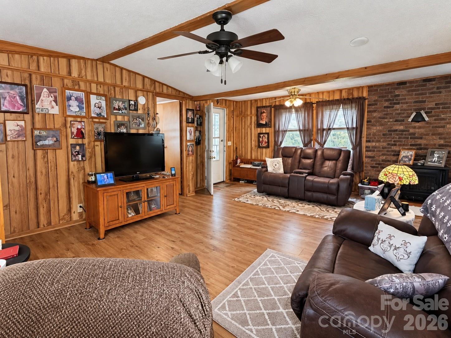 139 N Ridge Drive