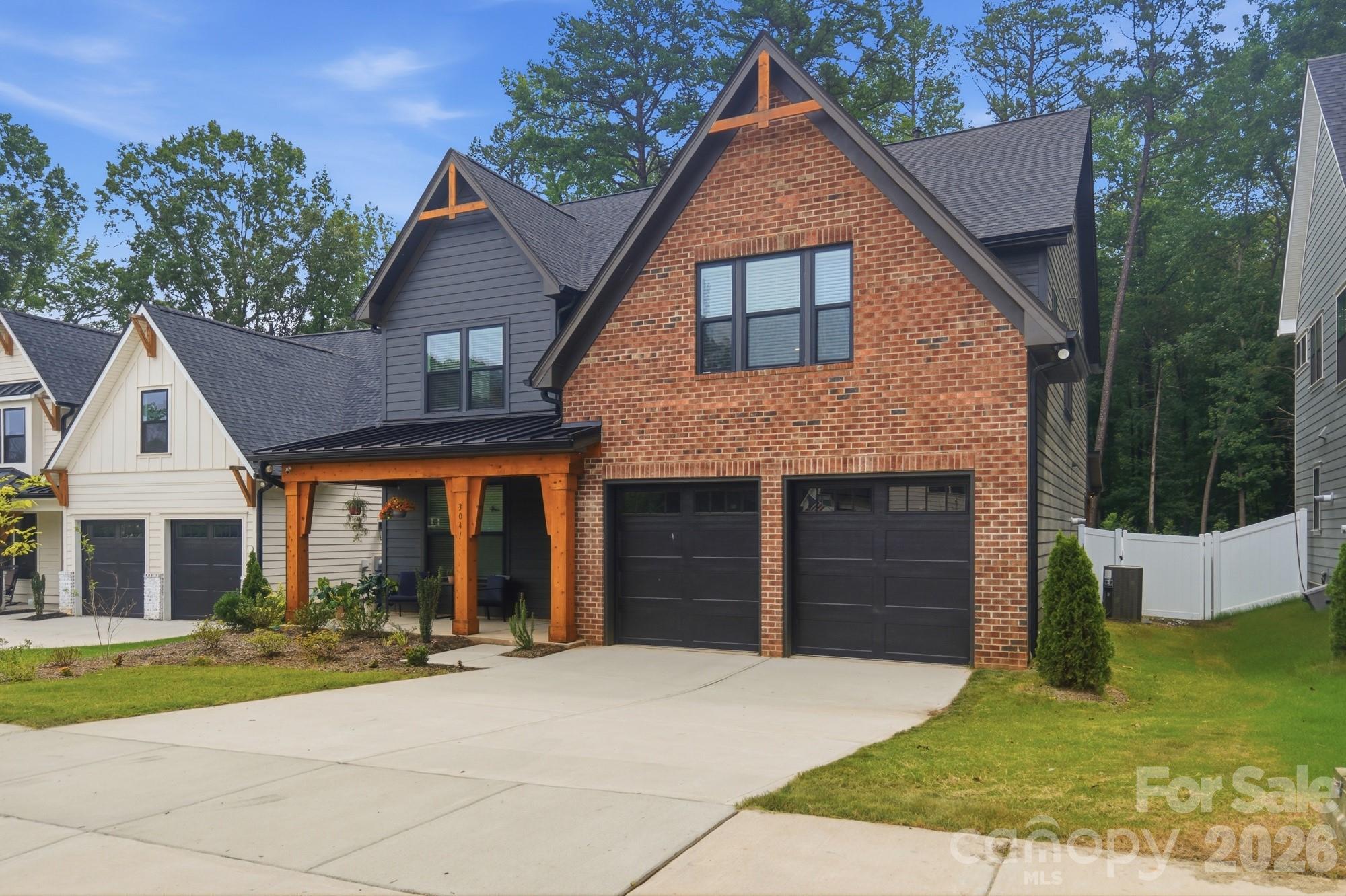 3041 Kinger Lane