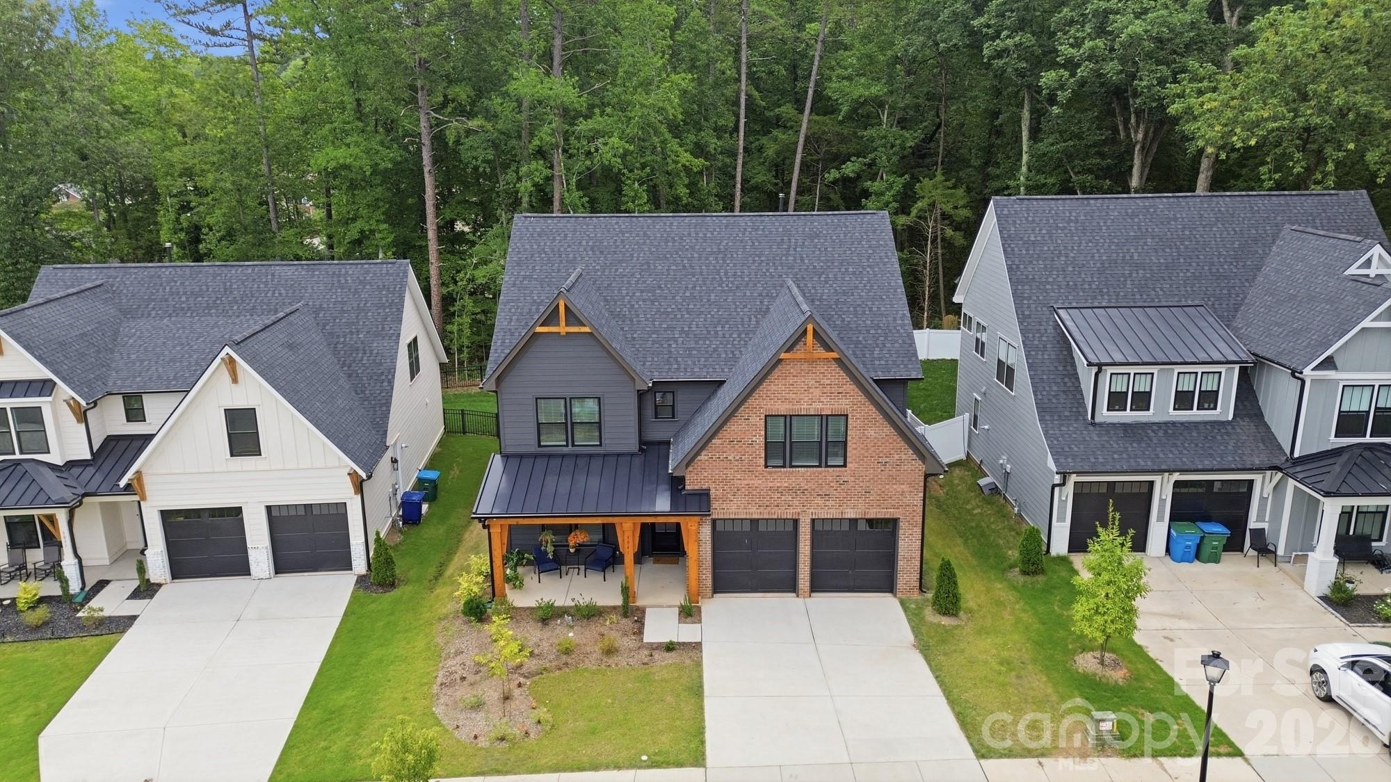 3041 Kinger Lane