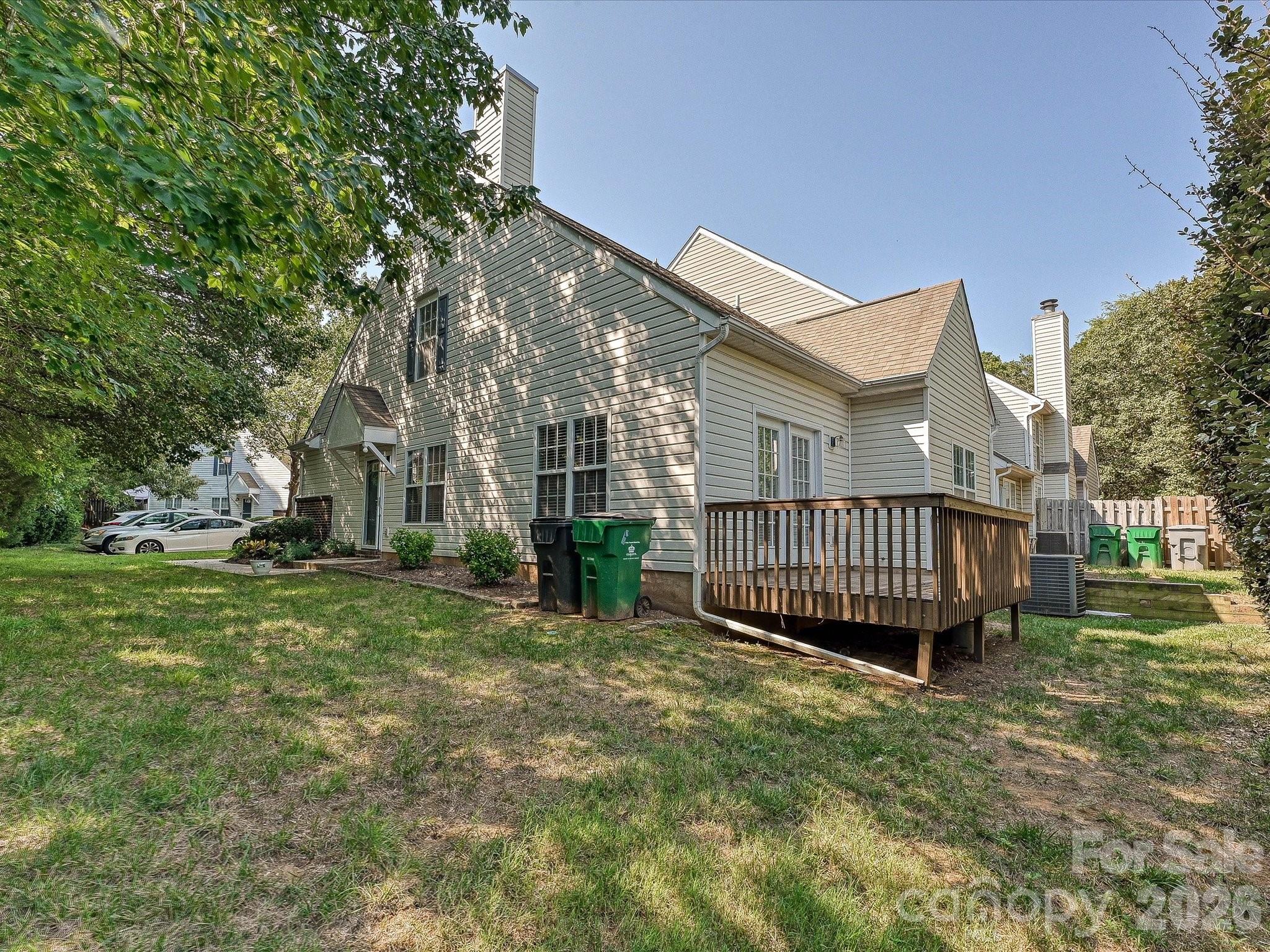 8810 Scotch Heather Way