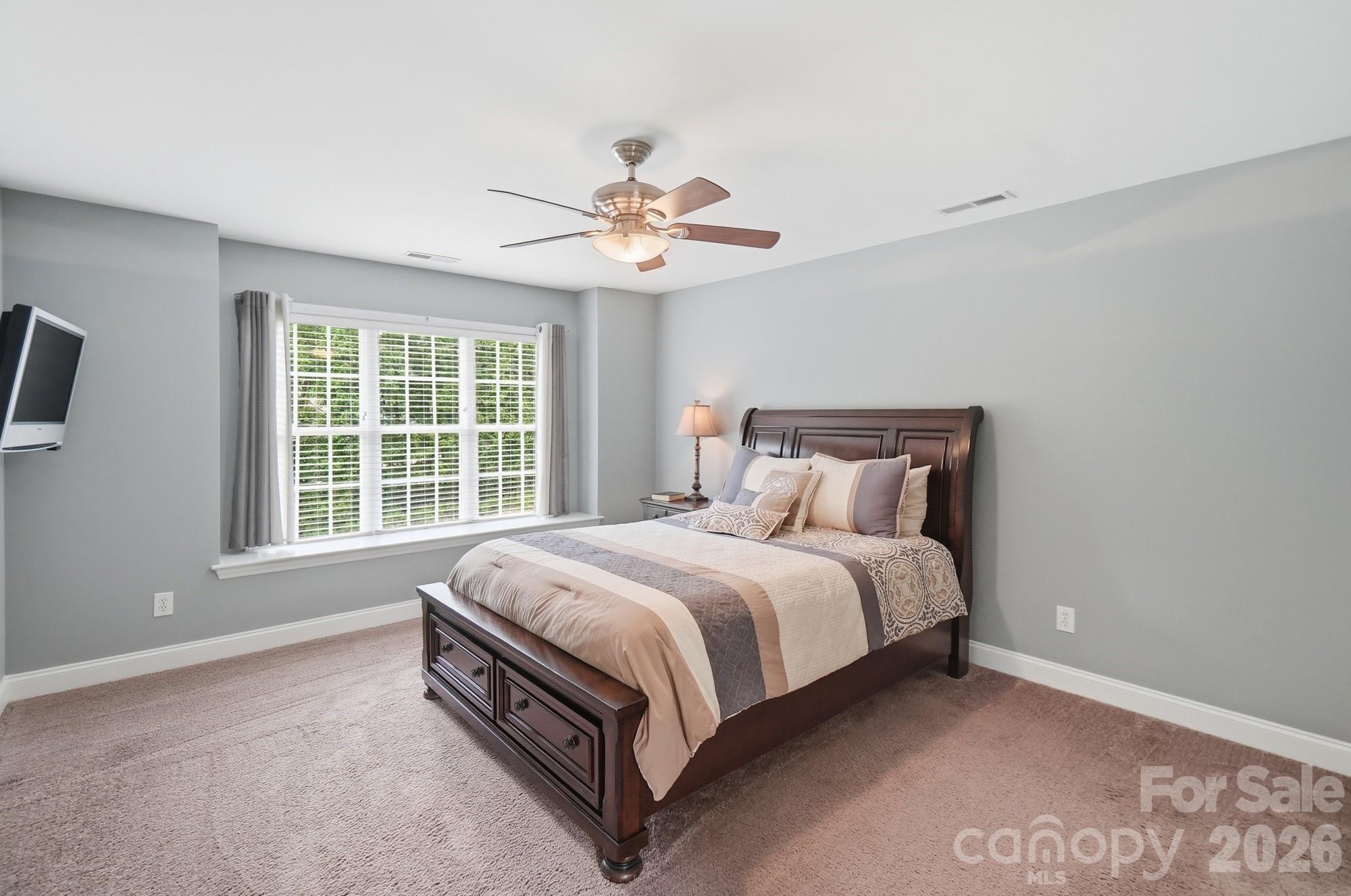 5616 Polk Mountain Drive