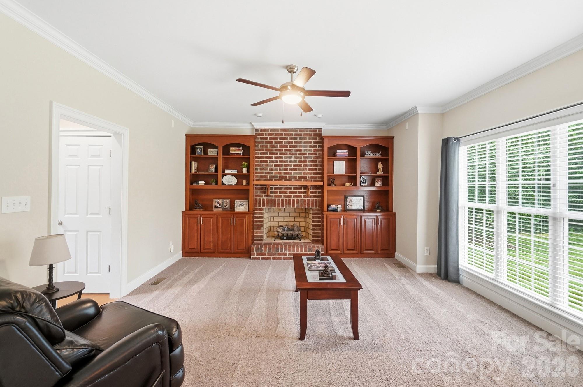5616 Polk Mountain Drive