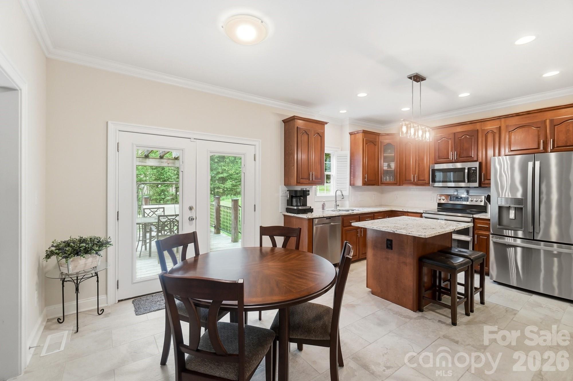 5616 Polk Mountain Drive