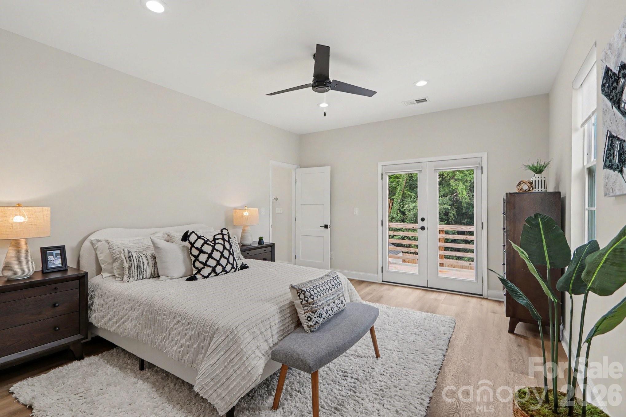 842 Belmont Avenue