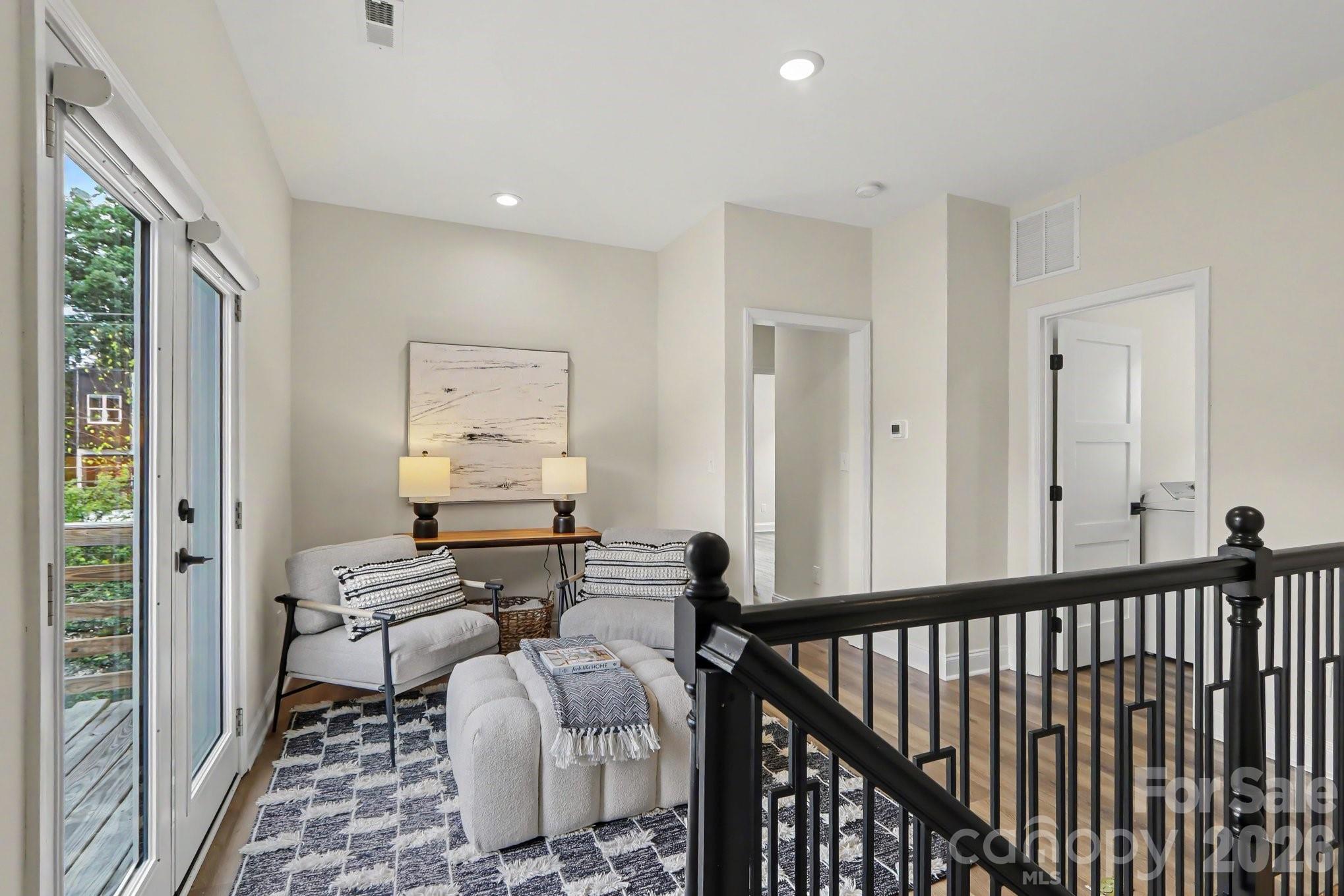 842 Belmont Avenue