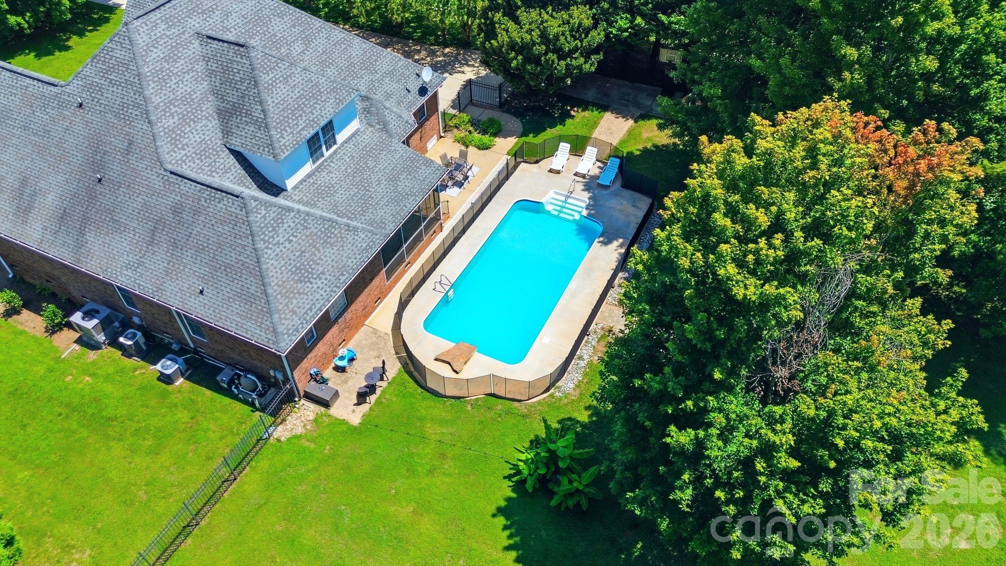 535 Hallman Drive