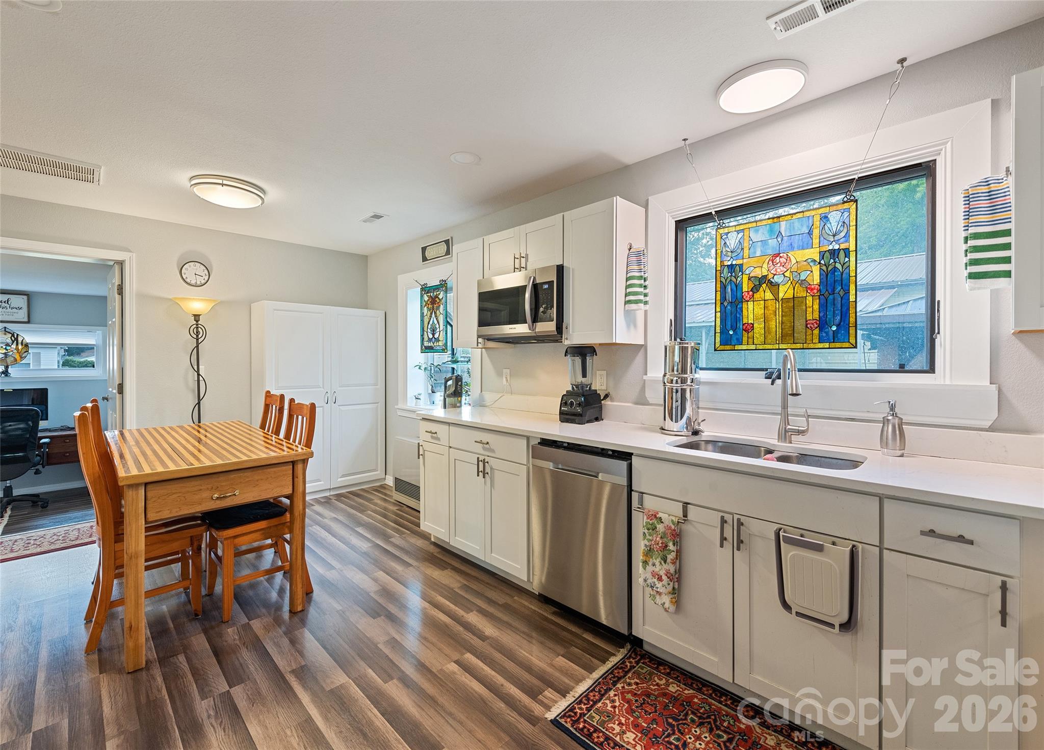 2906 Jonathan Creek Road