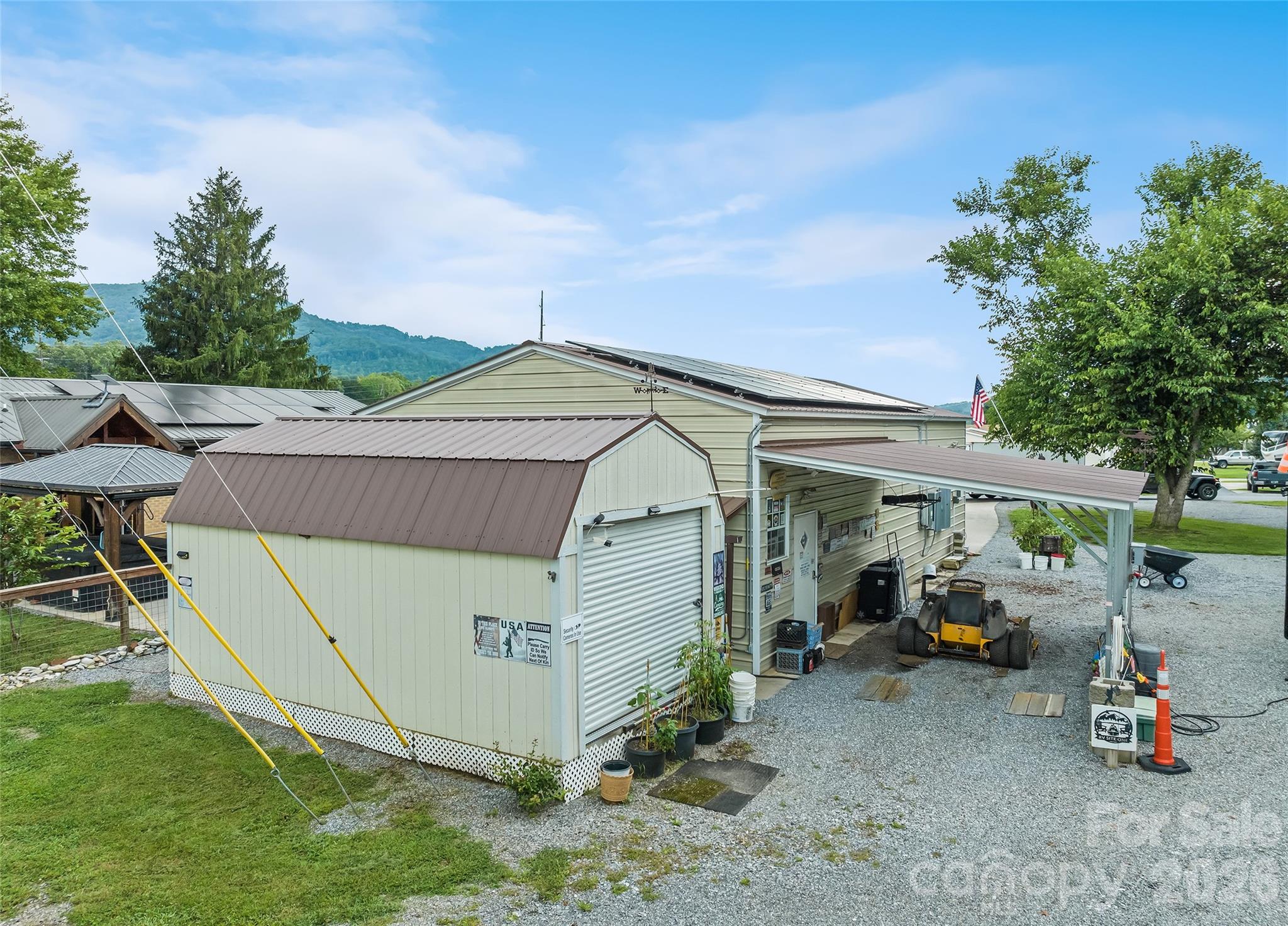 2906 Jonathan Creek Road
