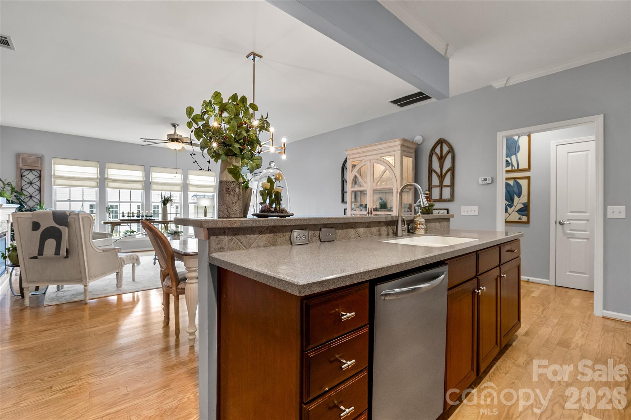 6529 Carolina Commons Drive