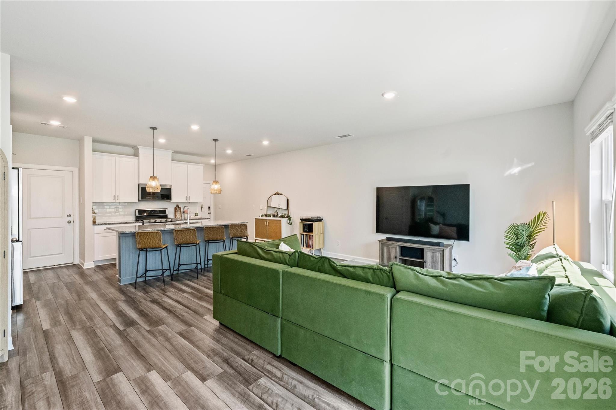 2513 Greenmarket Drive