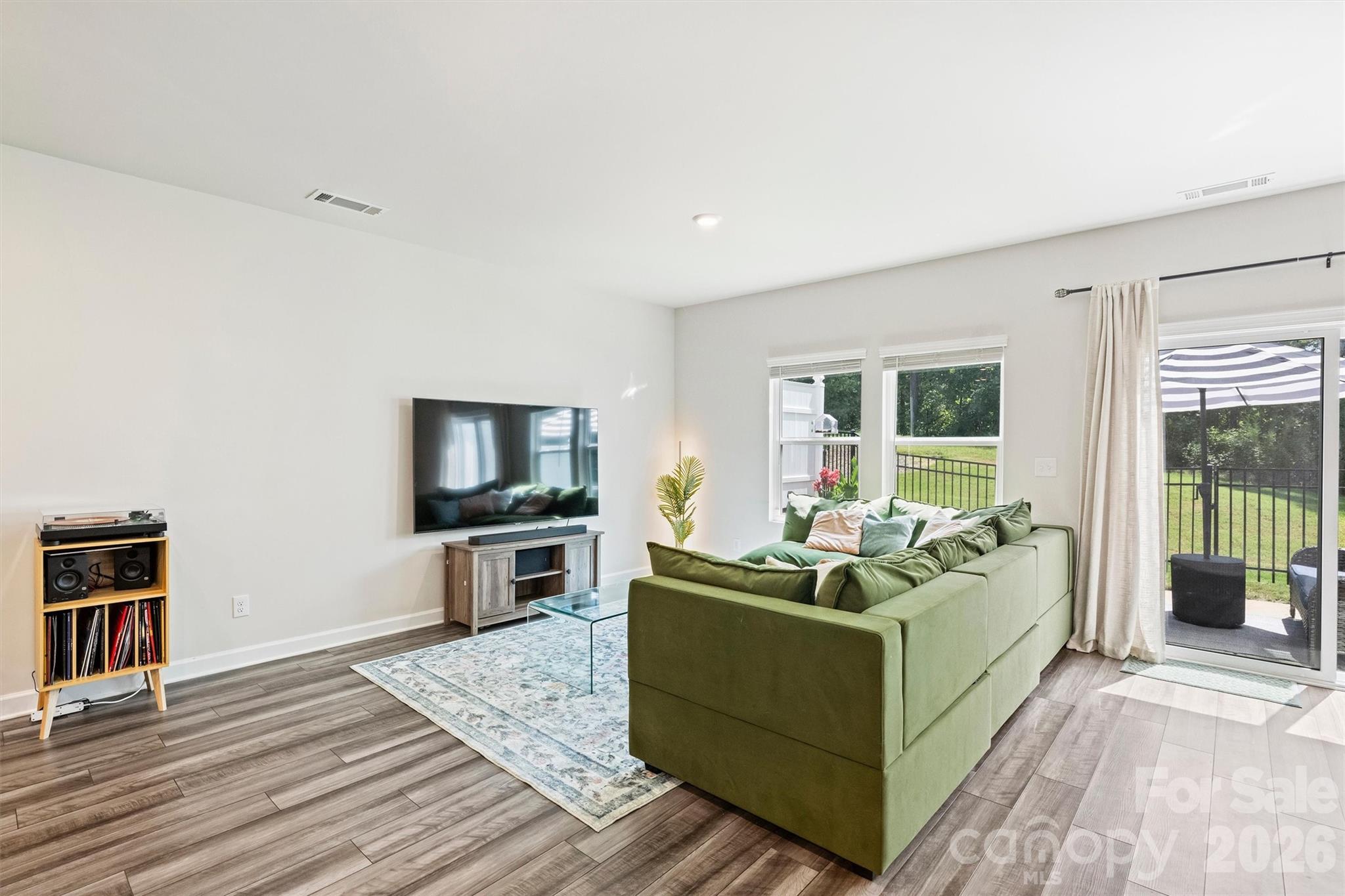 2513 Greenmarket Drive