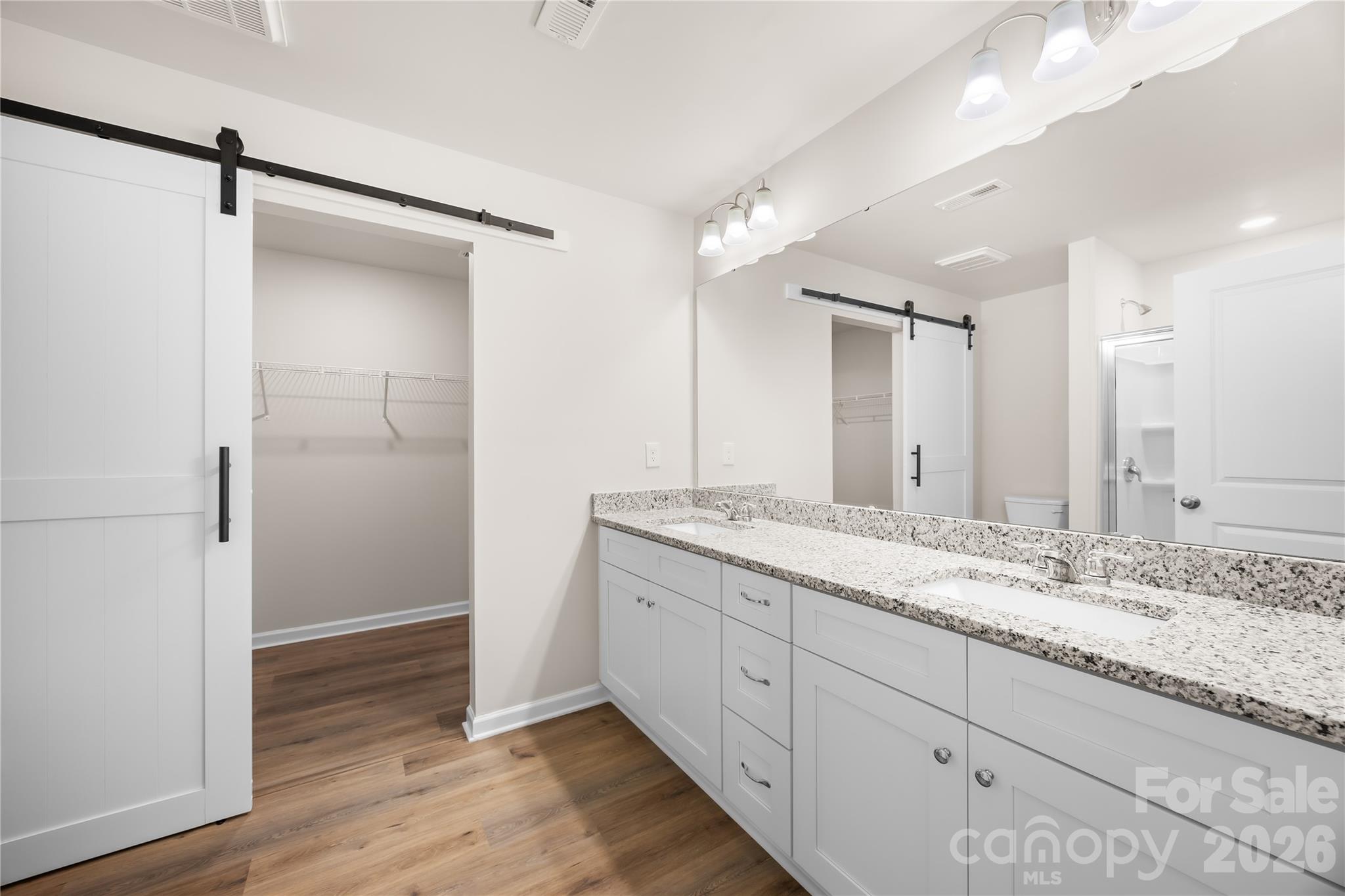 2522 Lazy Oak Drive