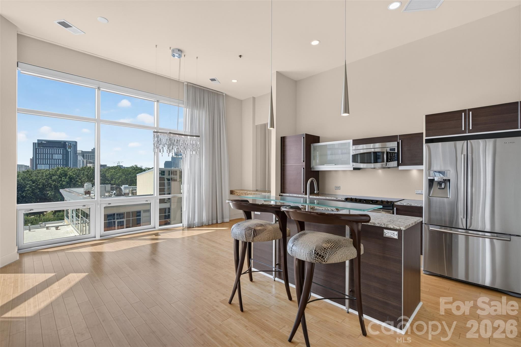 1133 Metropolitan Avenue Unit: 617