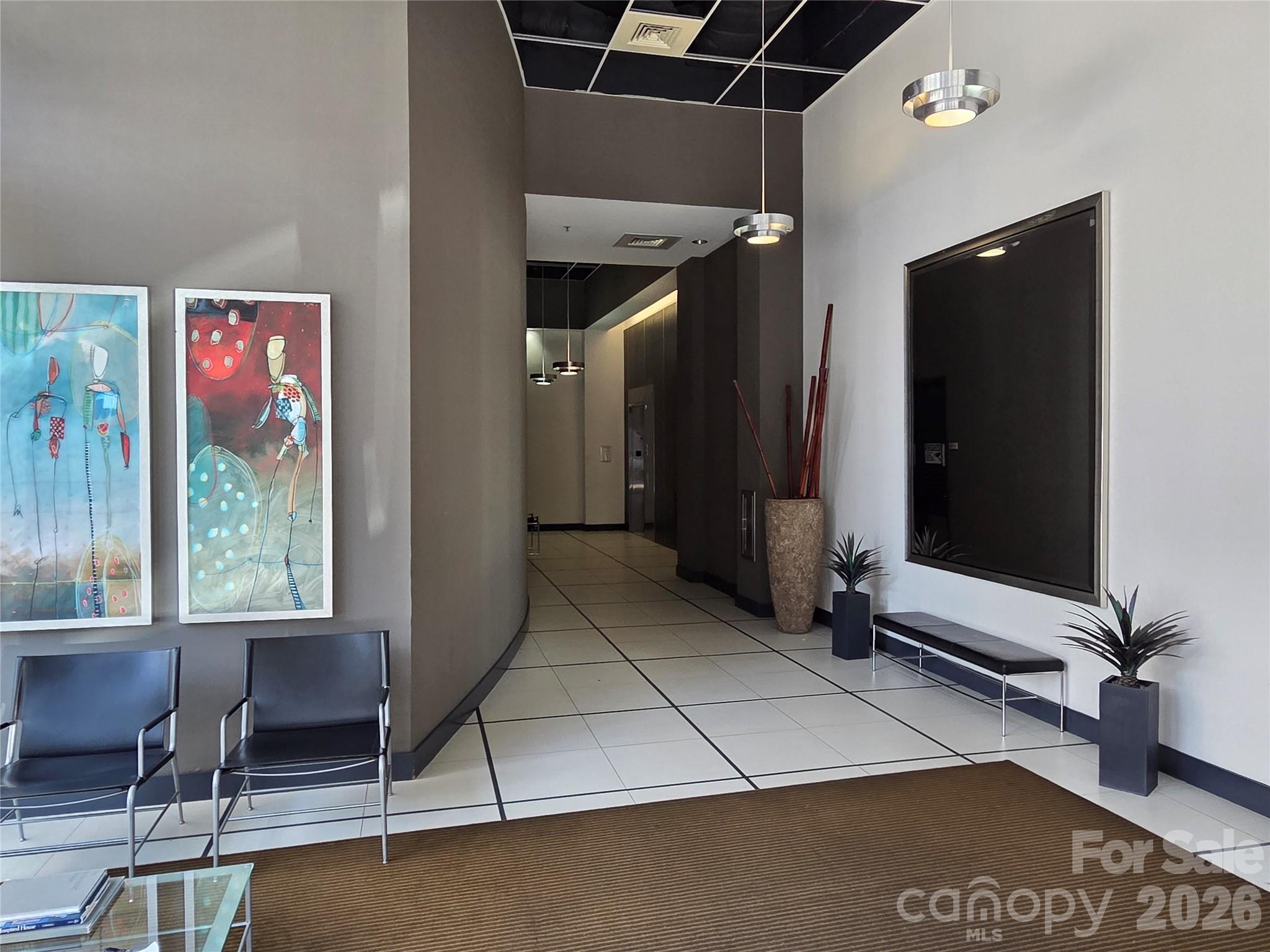 1133 Metropolitan Avenue Unit: 617