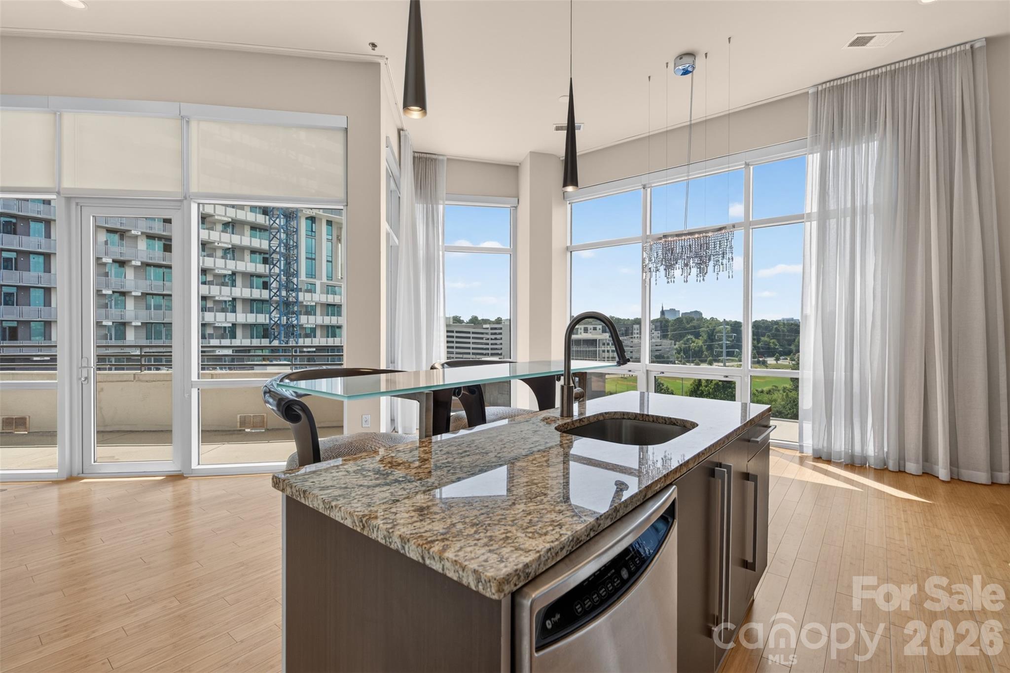 1133 Metropolitan Avenue Unit: 617