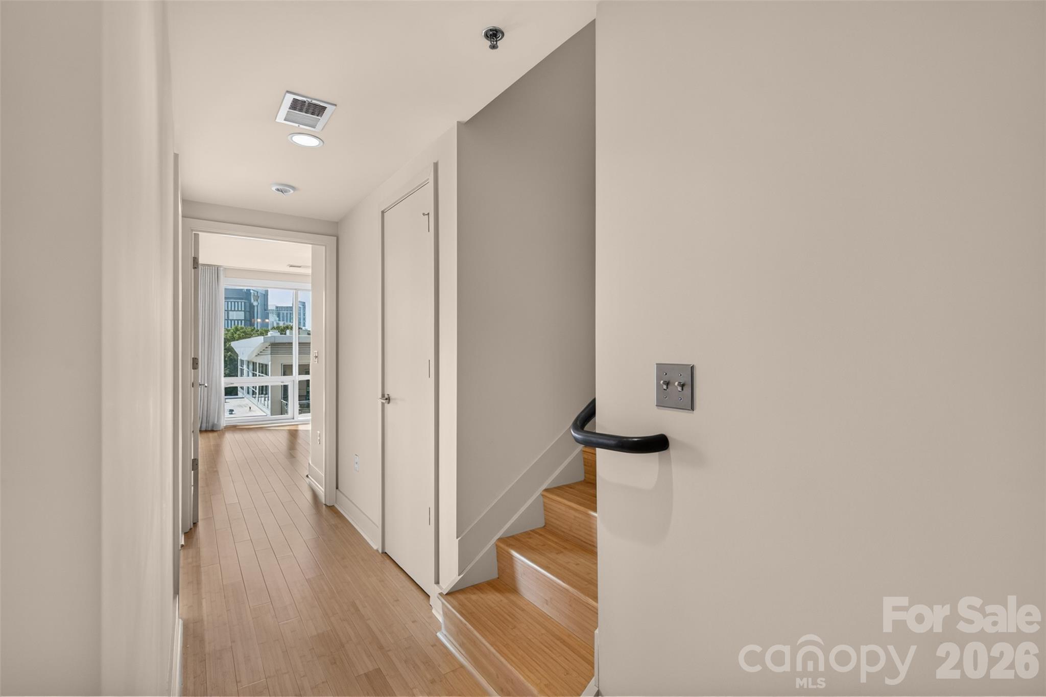 1133 Metropolitan Avenue Unit: 617