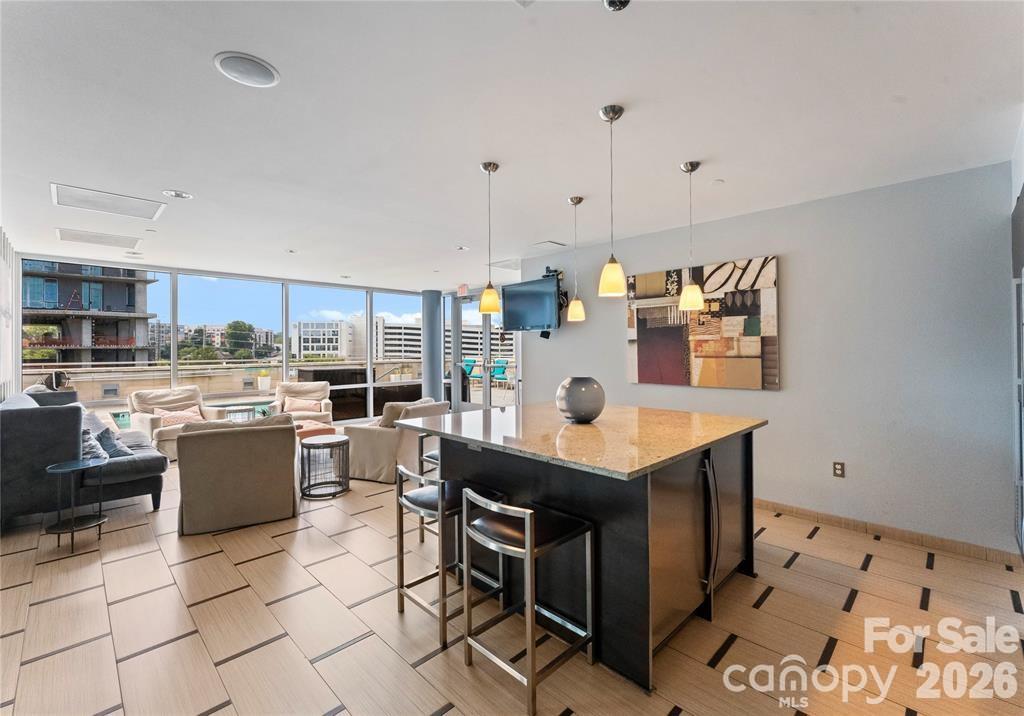 1133 Metropolitan Avenue Unit: 617