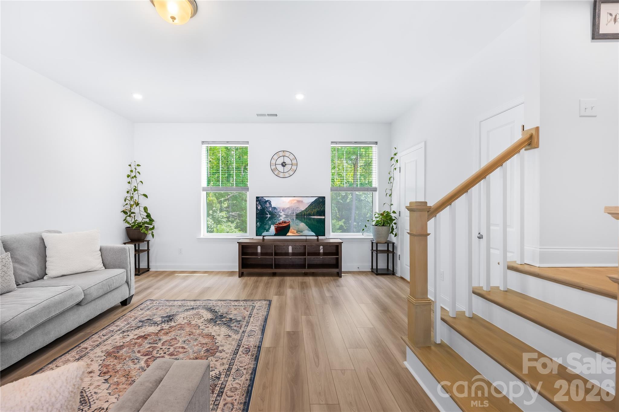 12133 Storm Lane