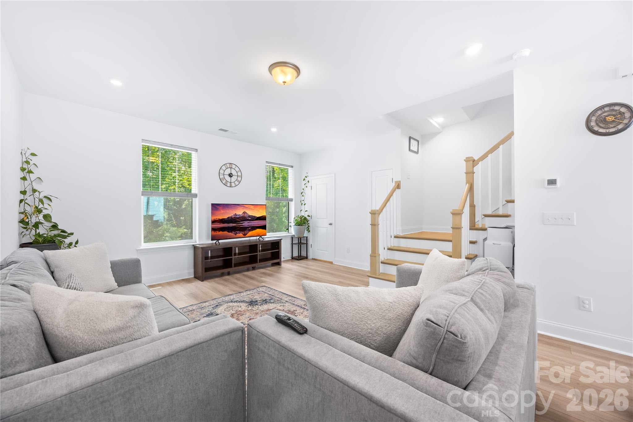12133 Storm Lane