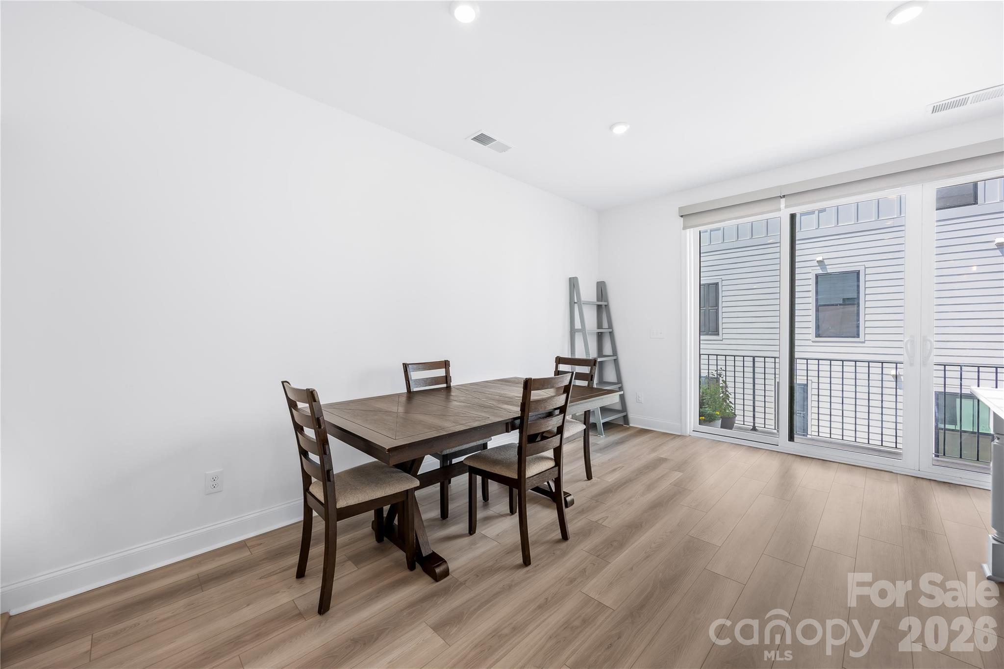 12133 Storm Lane