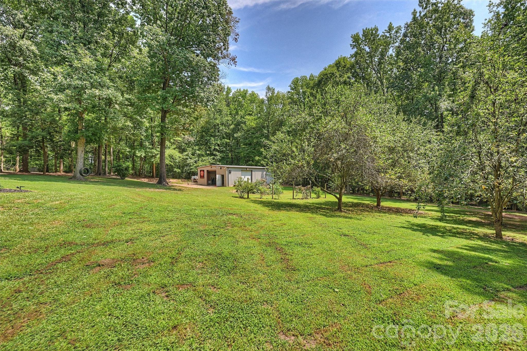 1213 Diana Lee Lane