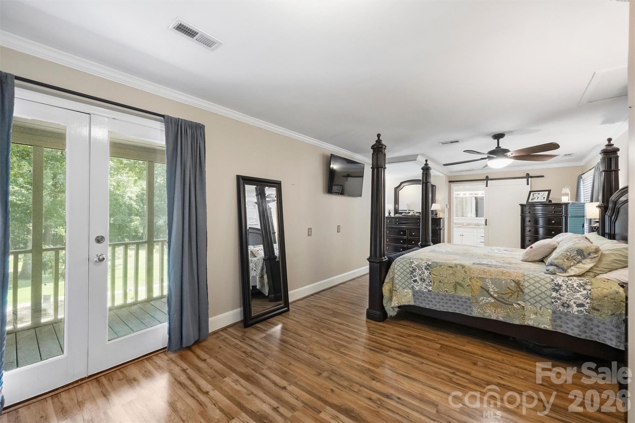 1213 Diana Lee Lane
