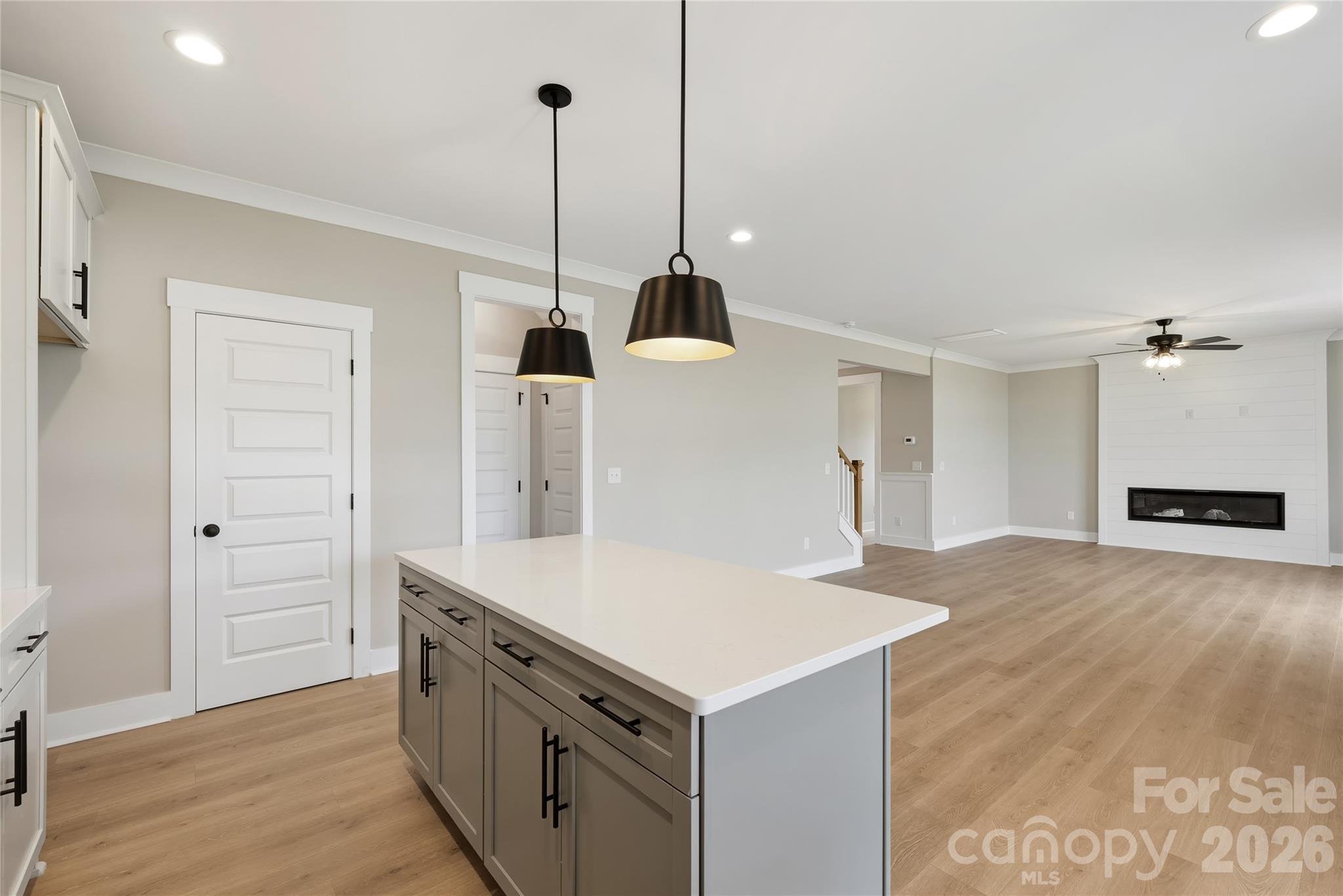 11591 Valley Oaks Lane