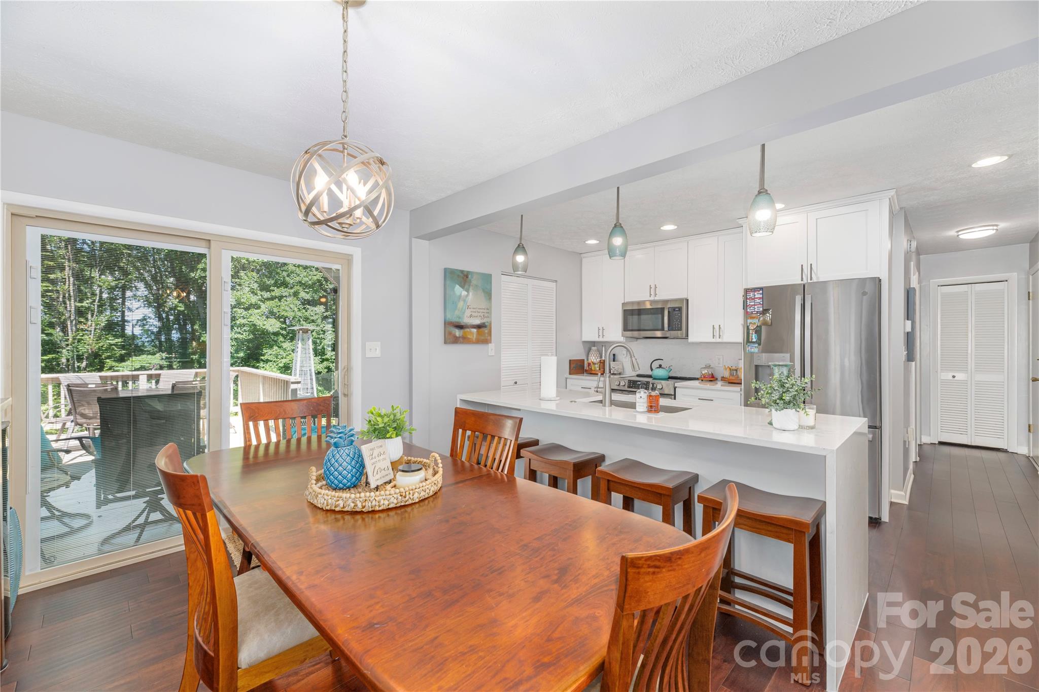 115 Hazelview Drive