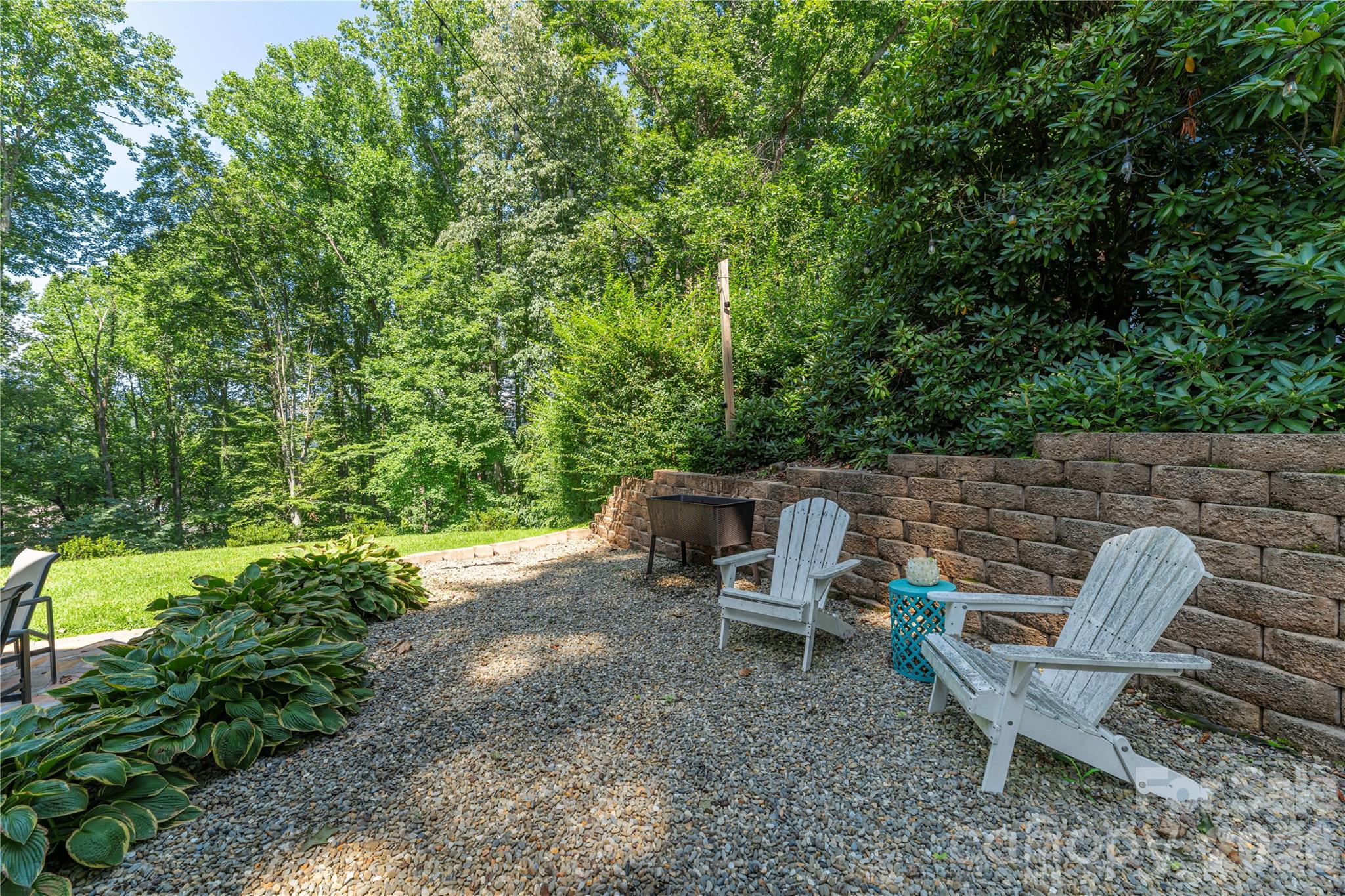 115 Hazelview Drive