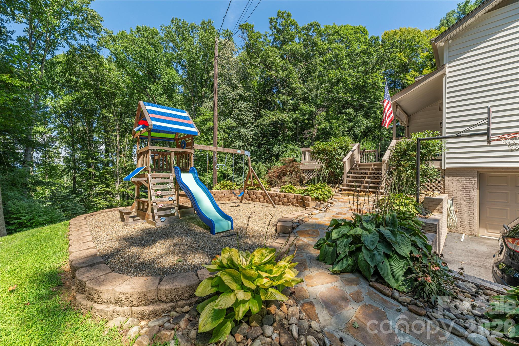 115 Hazelview Drive