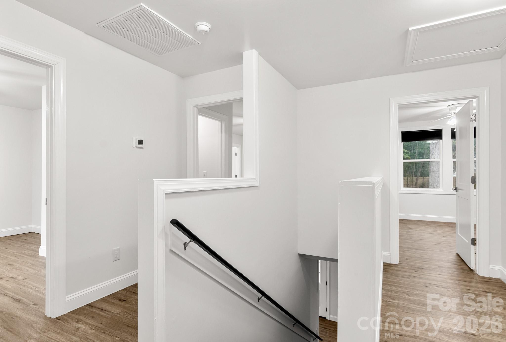 621 Norland Avenue Unit: 2