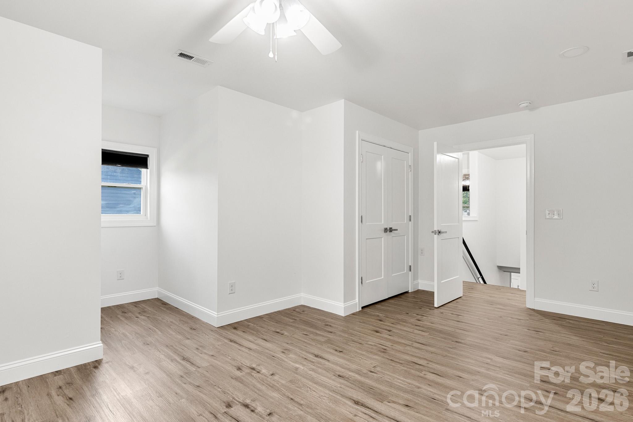 621 Norland Avenue Unit: 2