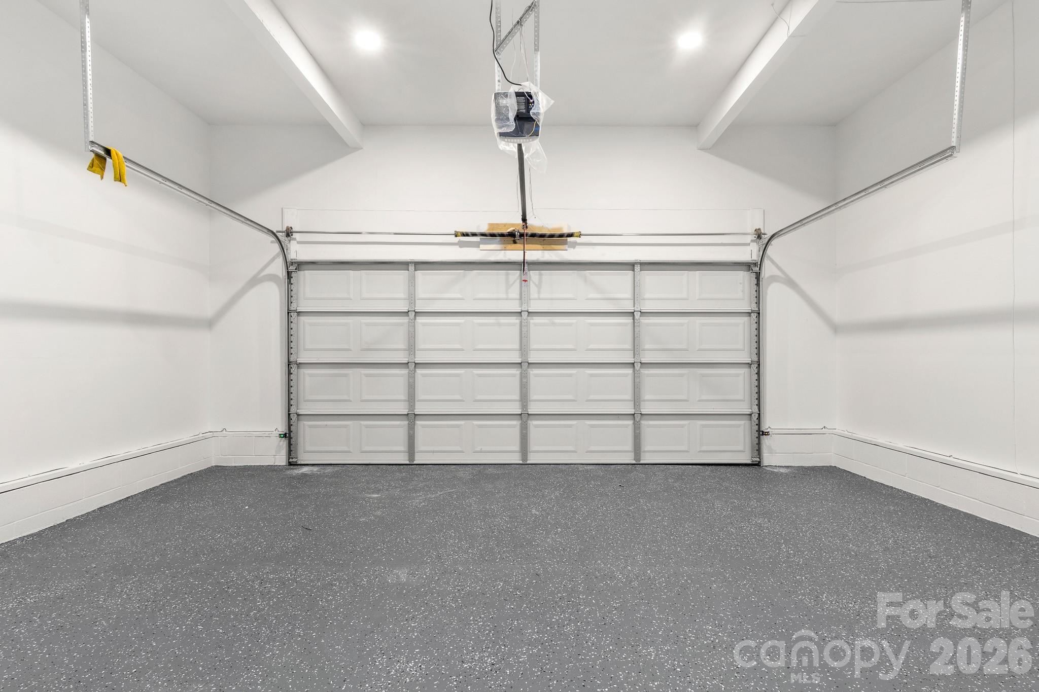 621 Norland Avenue Unit: 2
