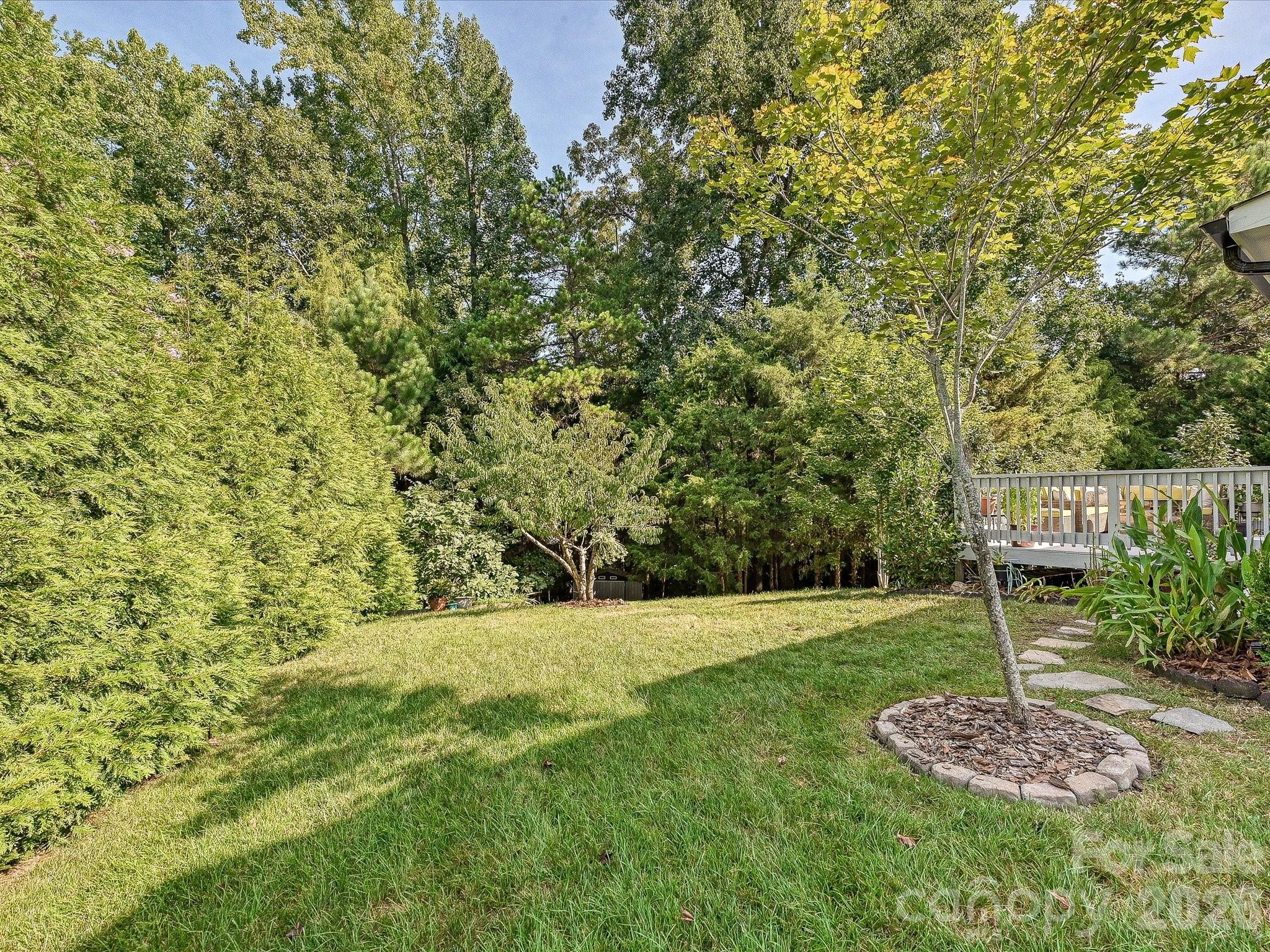 1104 Bassett Way