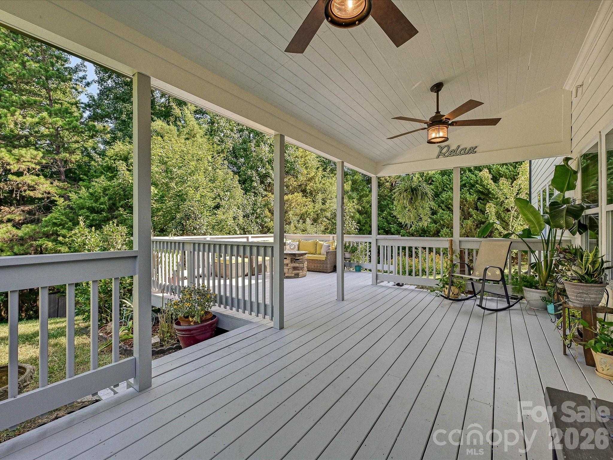 1104 Bassett Way