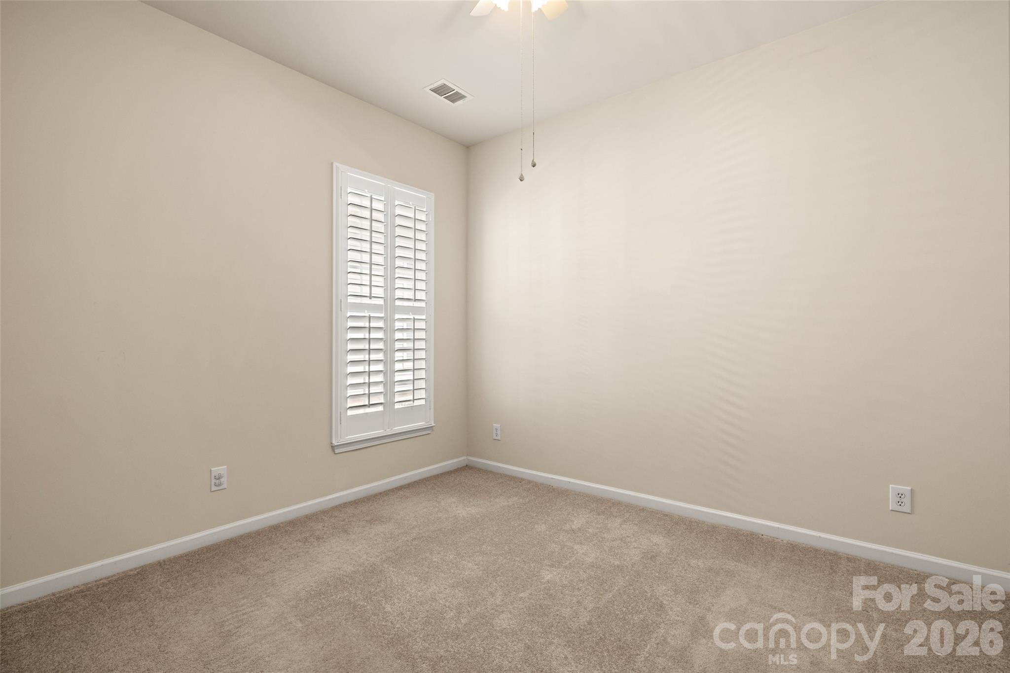 21218 W Tern Court