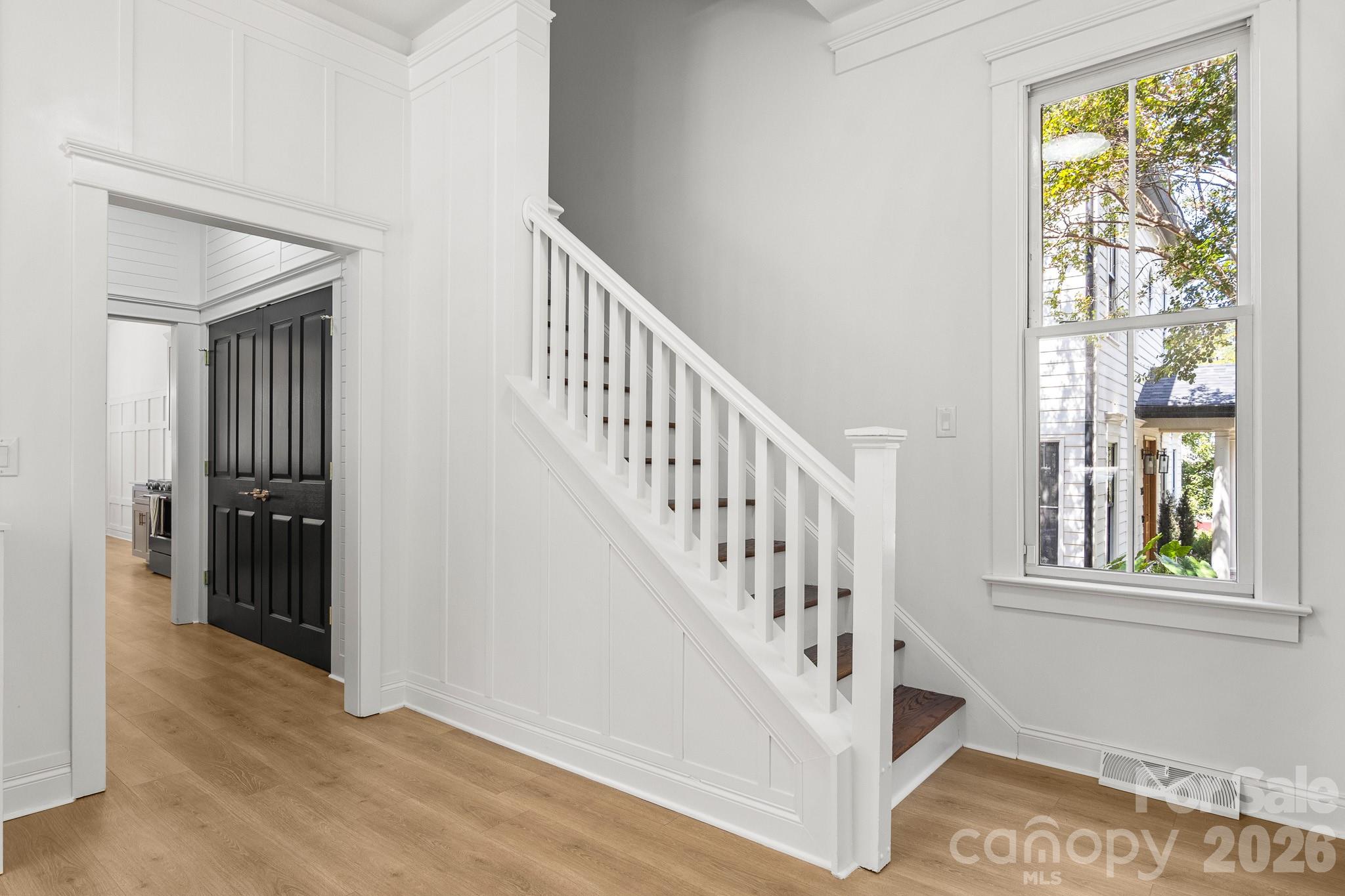 361 Elis Way