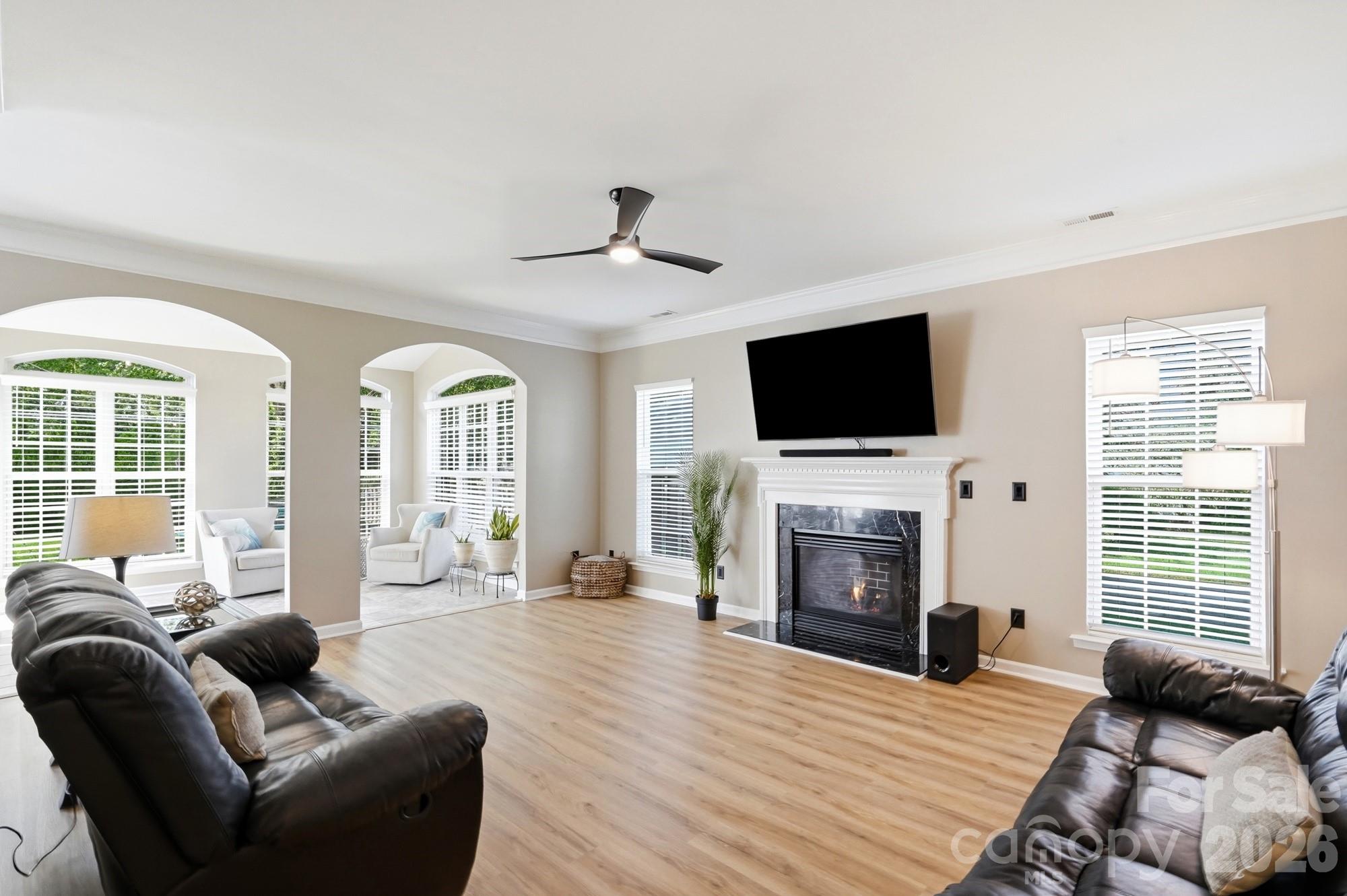 134 Lamplighter Lane