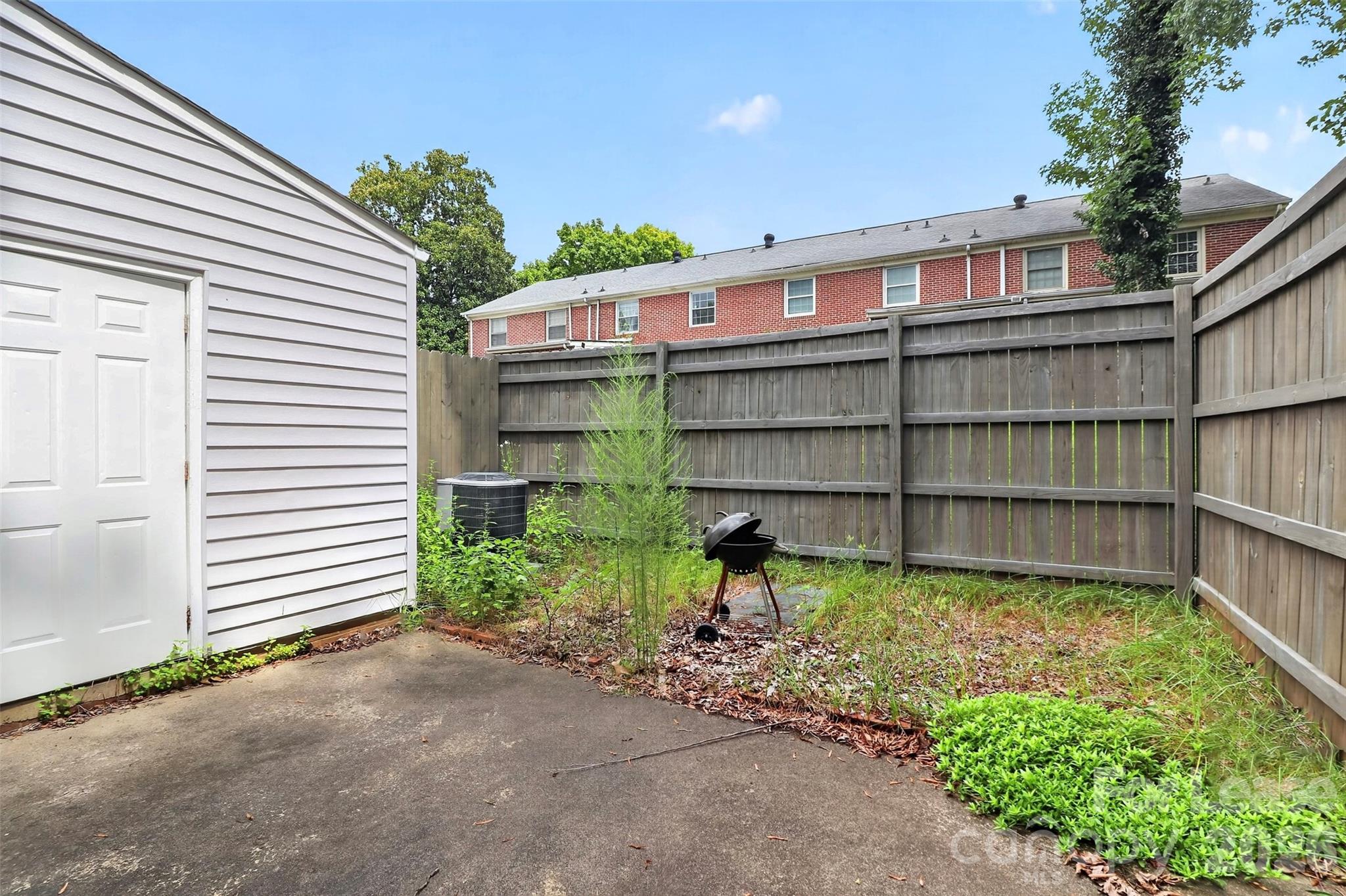 8322 Knights Bridge Road