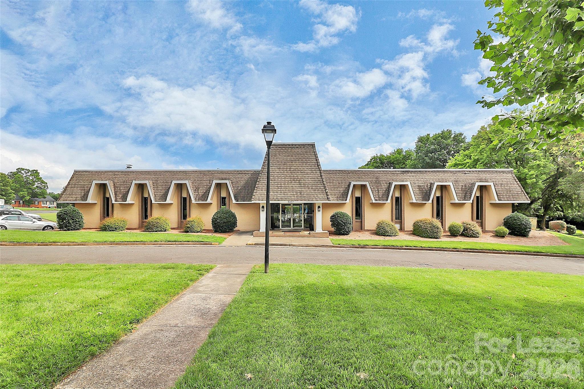 8322 Knights Bridge Road
