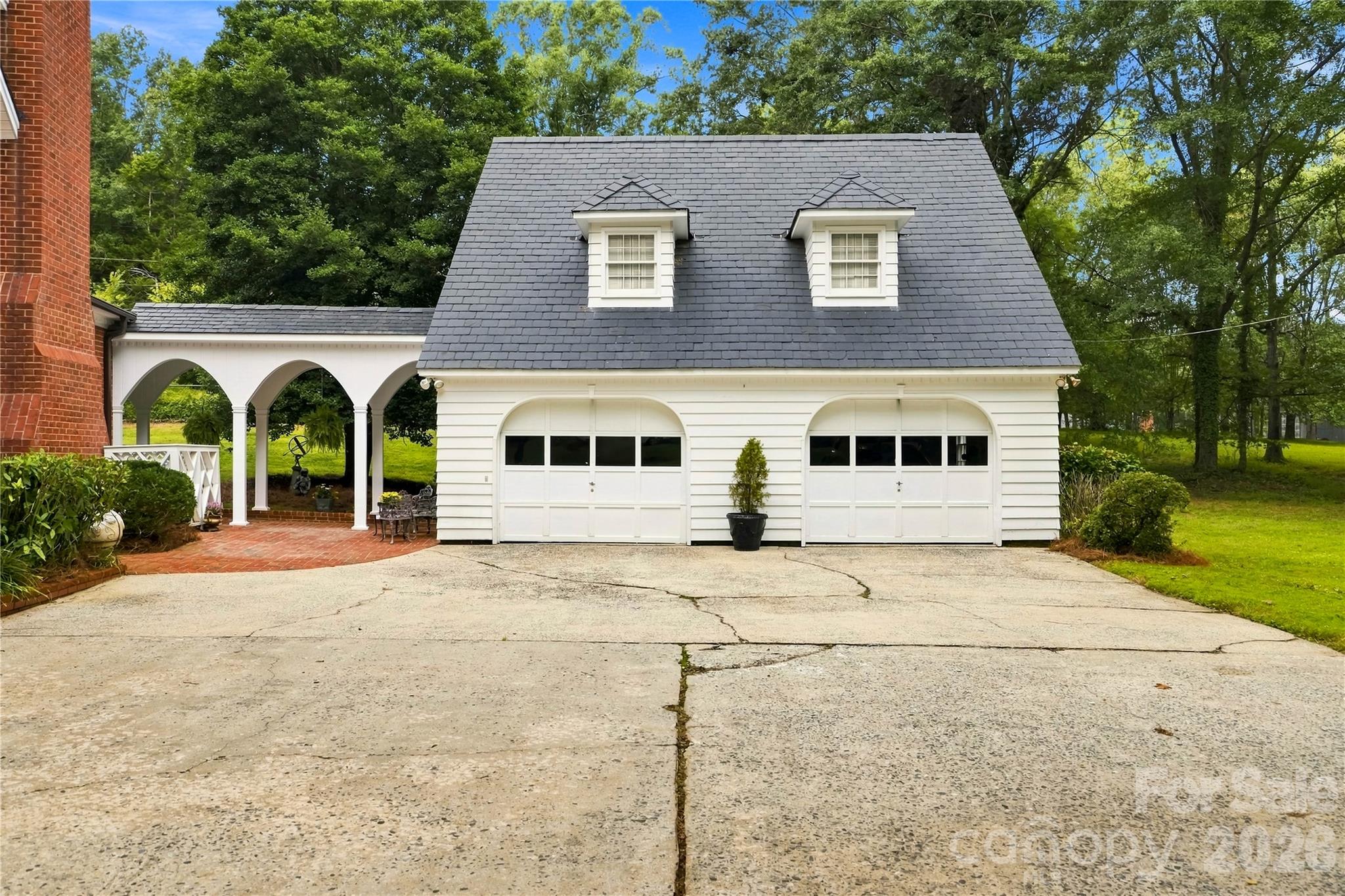 209 Labans Lane