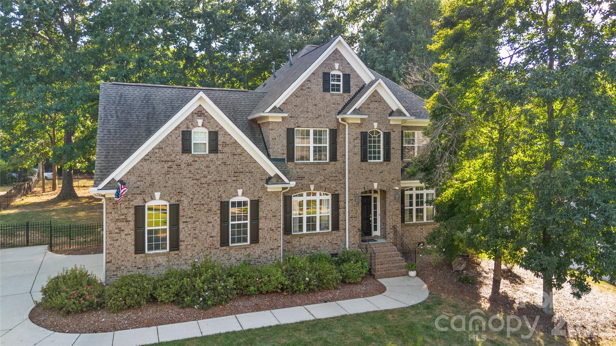 2612 Albatross Lane