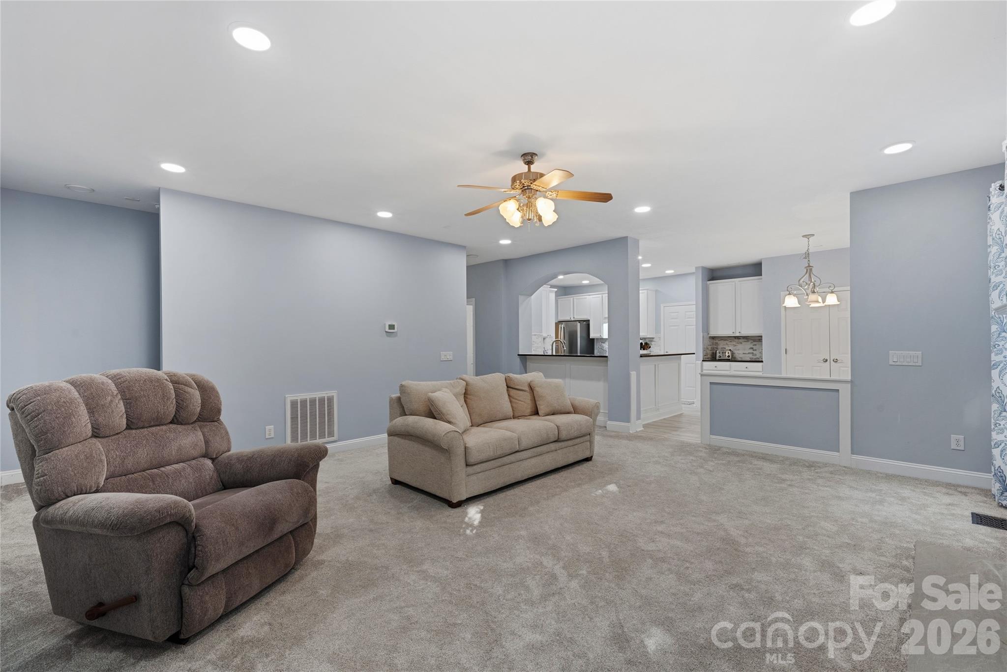 2612 Albatross Lane