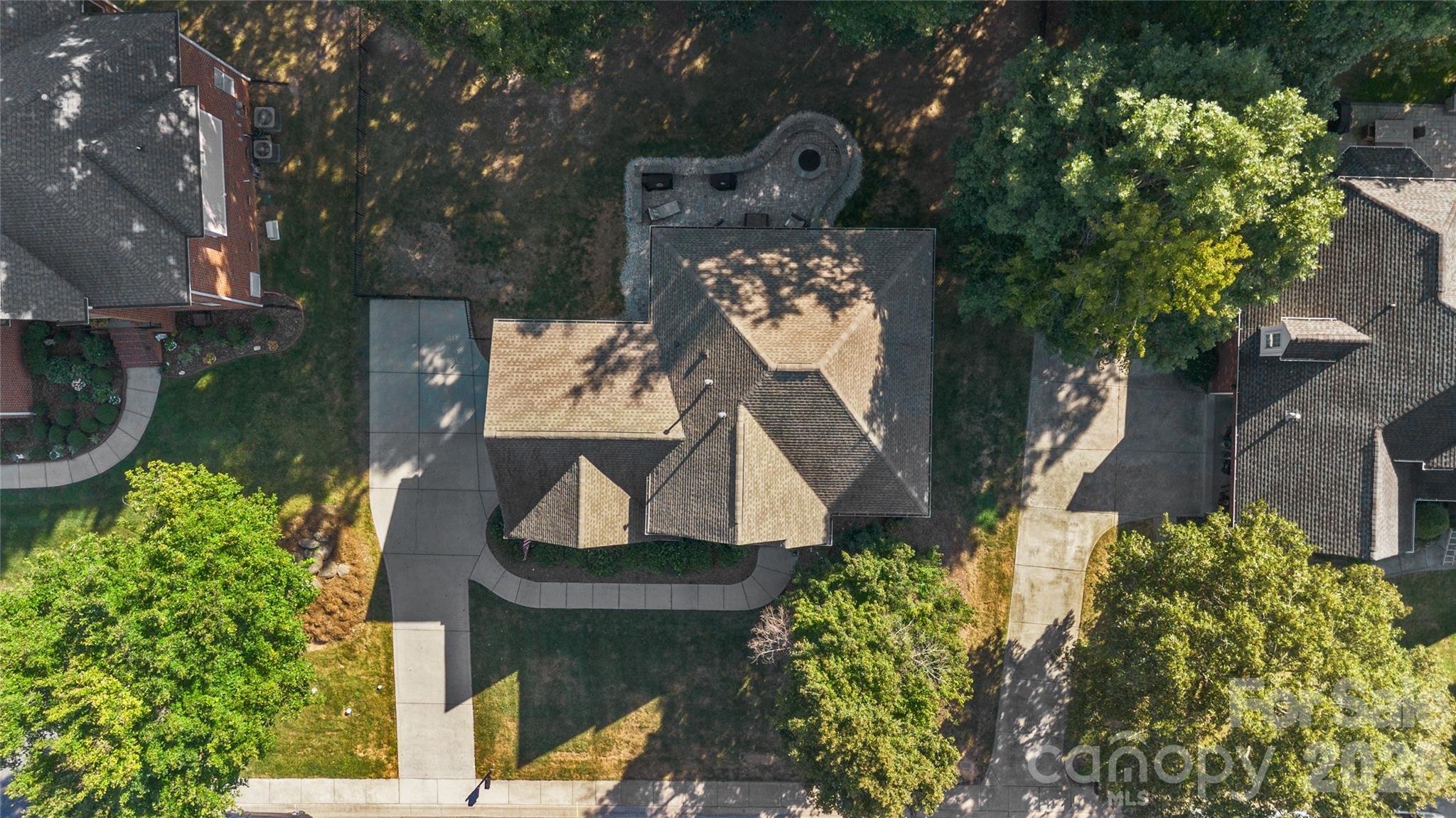 2612 Albatross Lane