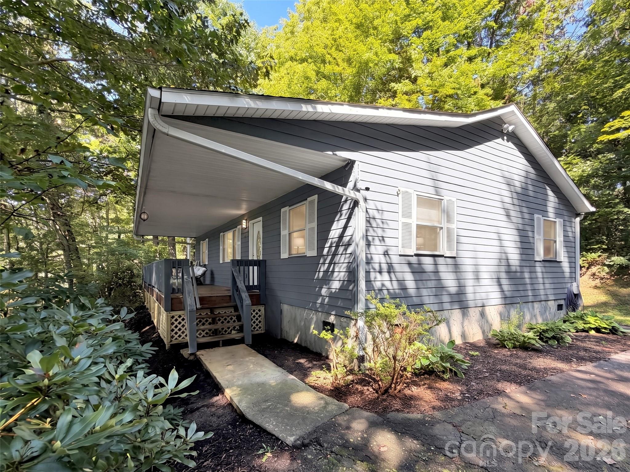 115 Knoll Ridge Lane
