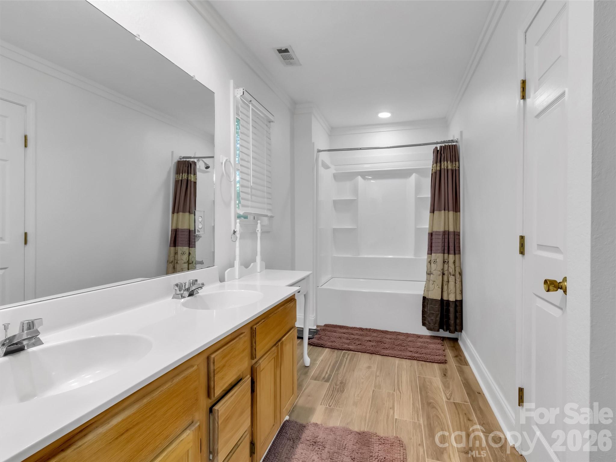 115 Knoll Ridge Lane