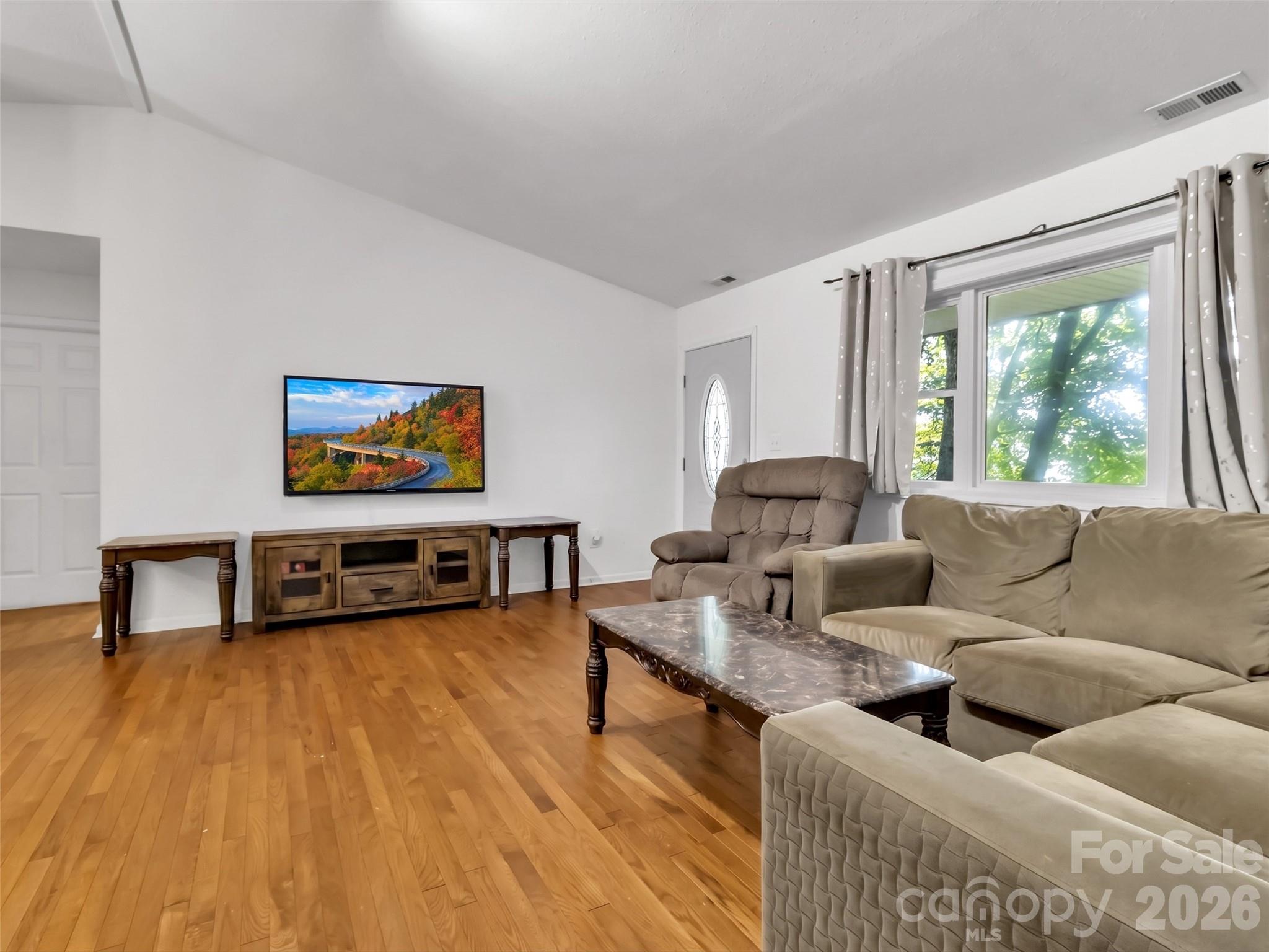 115 Knoll Ridge Lane