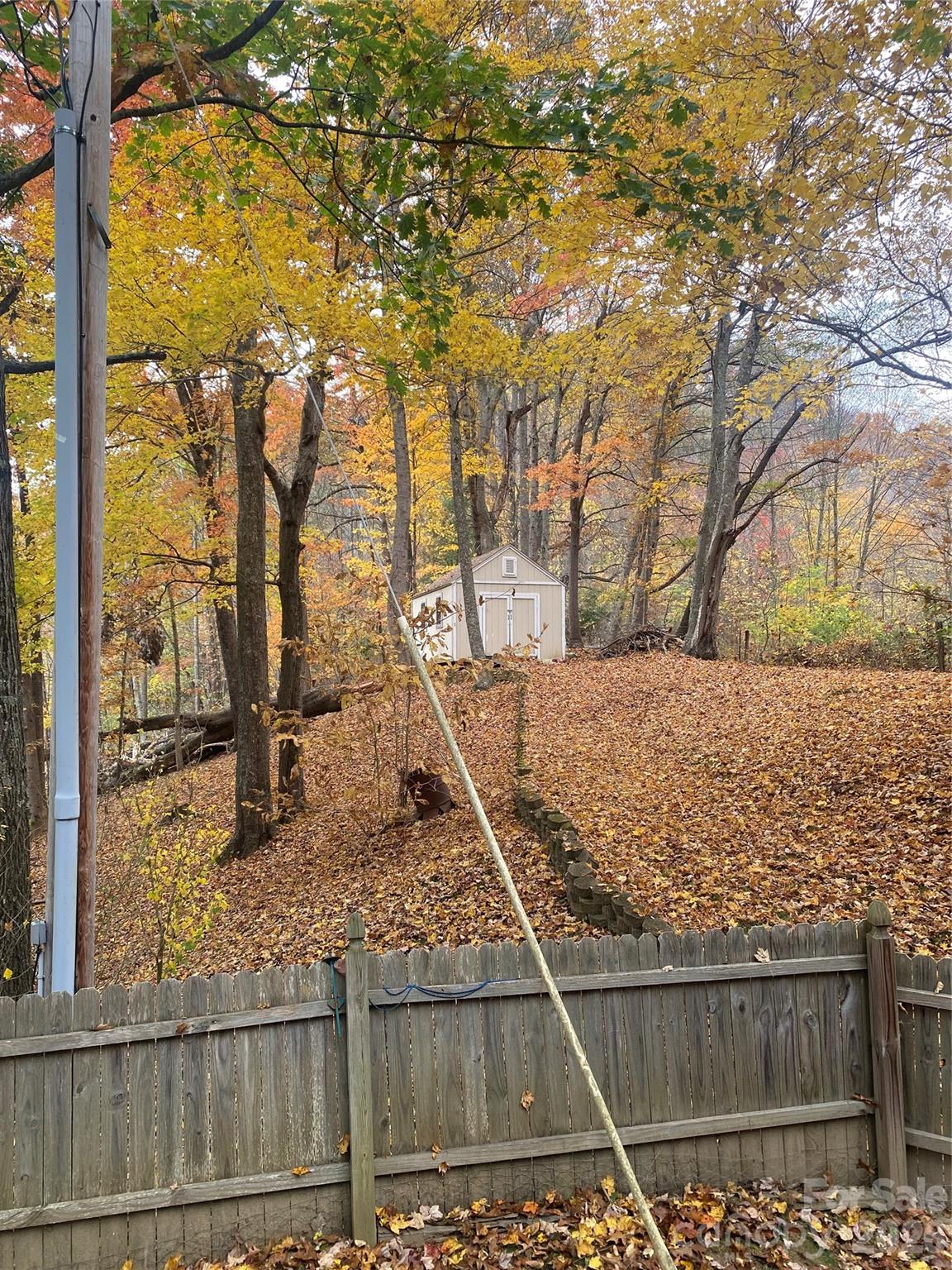 115 Knoll Ridge Lane